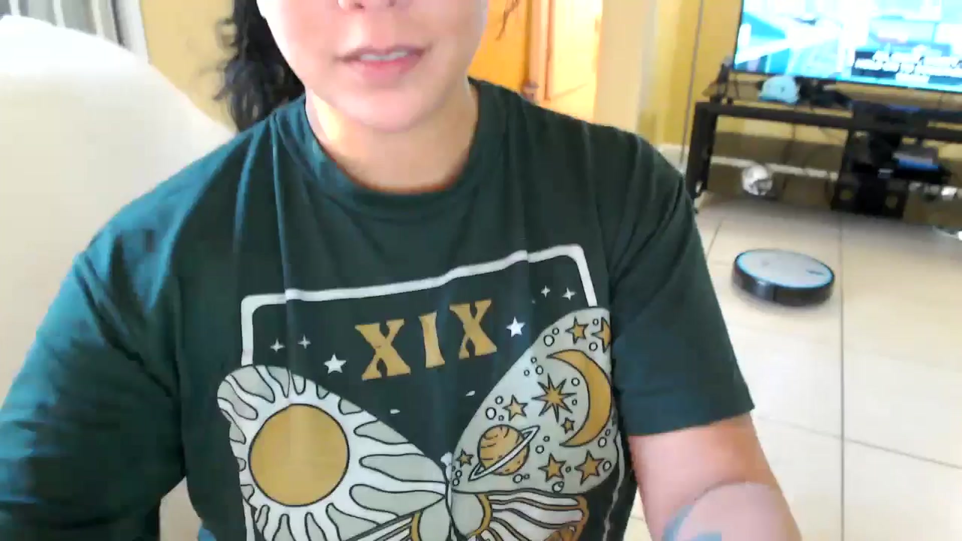 Gallery image thumbnail from MickaylaMinx's myfreecams stream on, 11/24/2024, 22:21 image 8 of 20