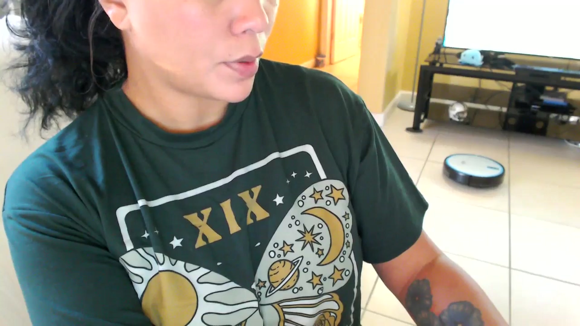 Gallery image thumbnail from MickaylaMinx's myfreecams stream on, 11/24/2024, 22:21 image 10 of 20