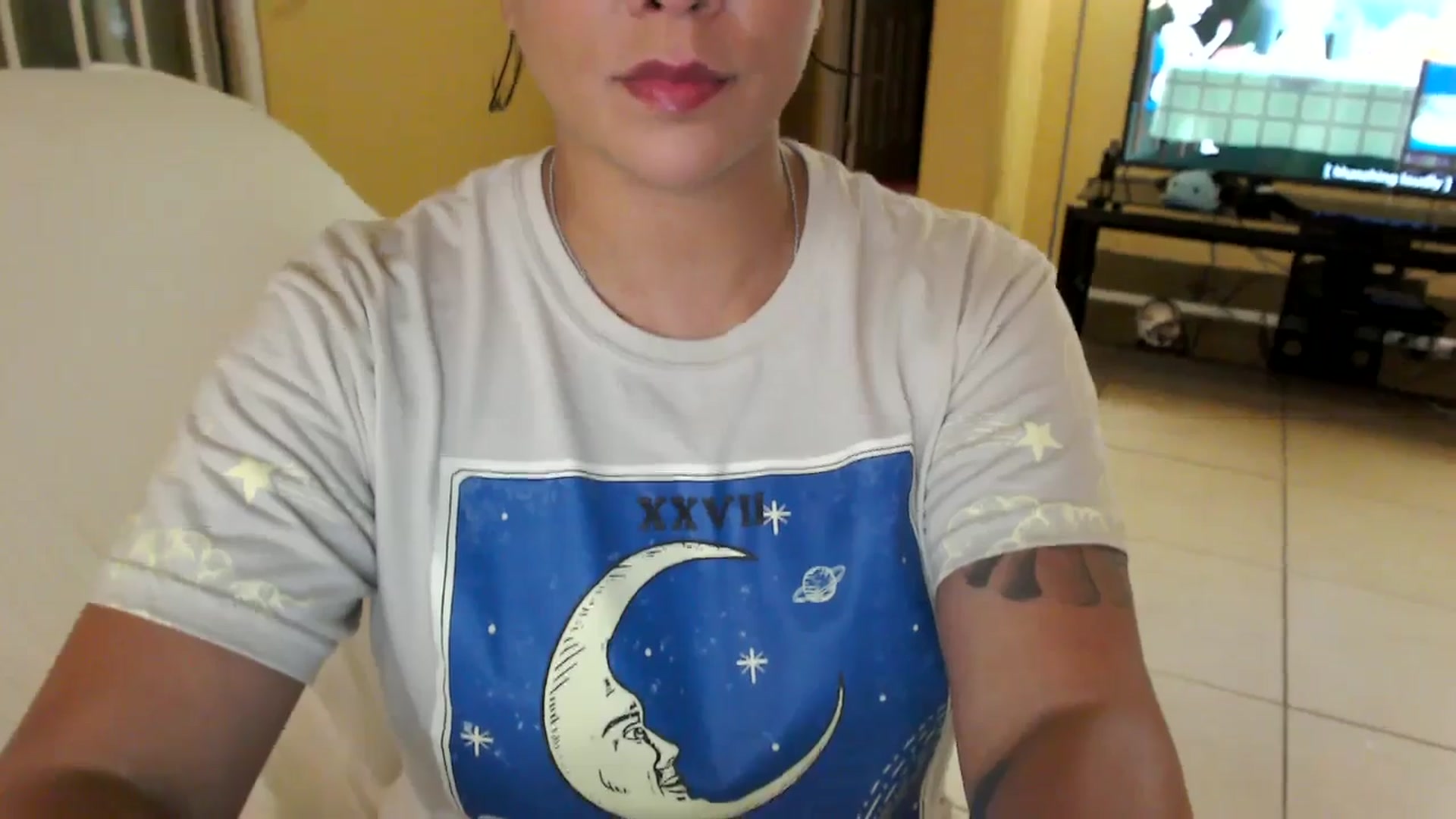Gallery image thumbnail from MickaylaMinx's myfreecams stream on, 11/24/2024, 23:48 image 7 of 20