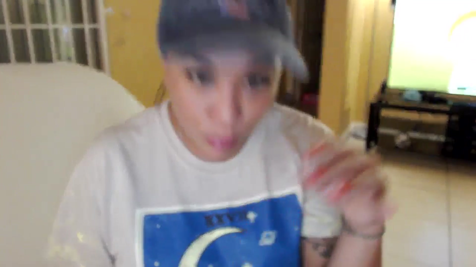 Gallery image thumbnail from MickaylaMinx's myfreecams stream on, 11/24/2024, 23:48 image 19 of 20
