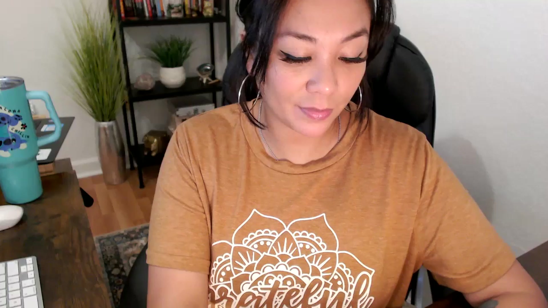 Gallery image thumbnail from MickaylaMinx's myfreecams stream on, 11/26/2024, 17:55 image 4 of 20