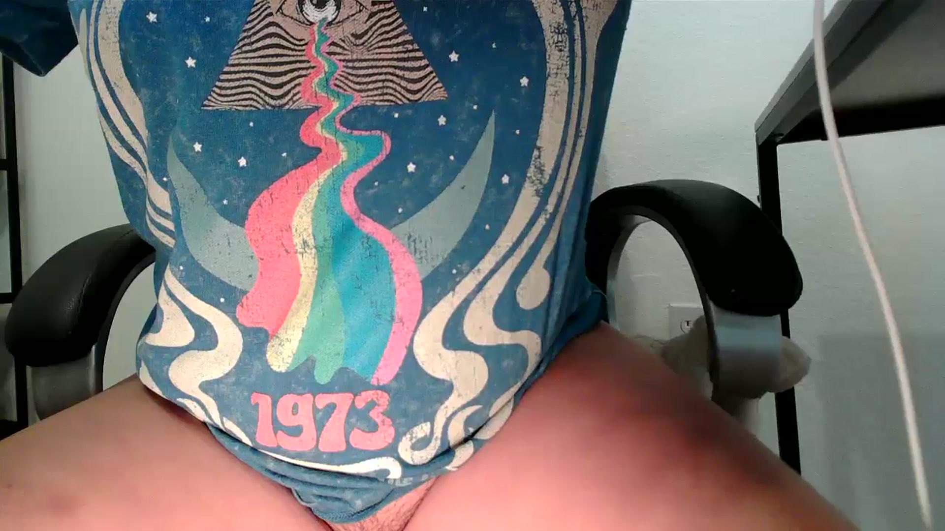Gallery image thumbnail from MickaylaMinx's myfreecams stream on, 11/27/2024, 19:43 image 16 of 20