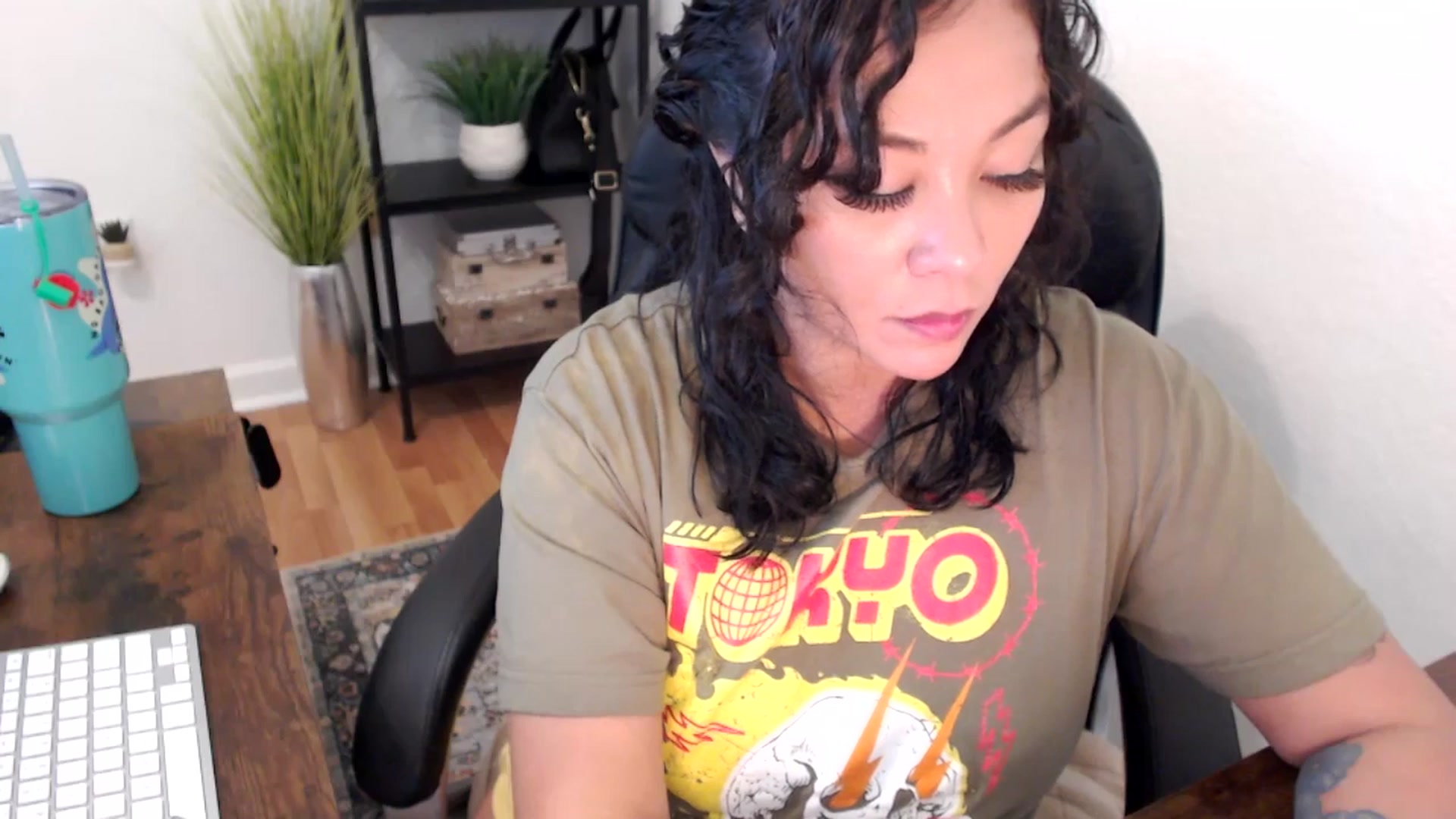 Gallery image thumbnail from MickaylaMinx's myfreecams stream on, 12/02/2024, 20:27 image 7 of 20