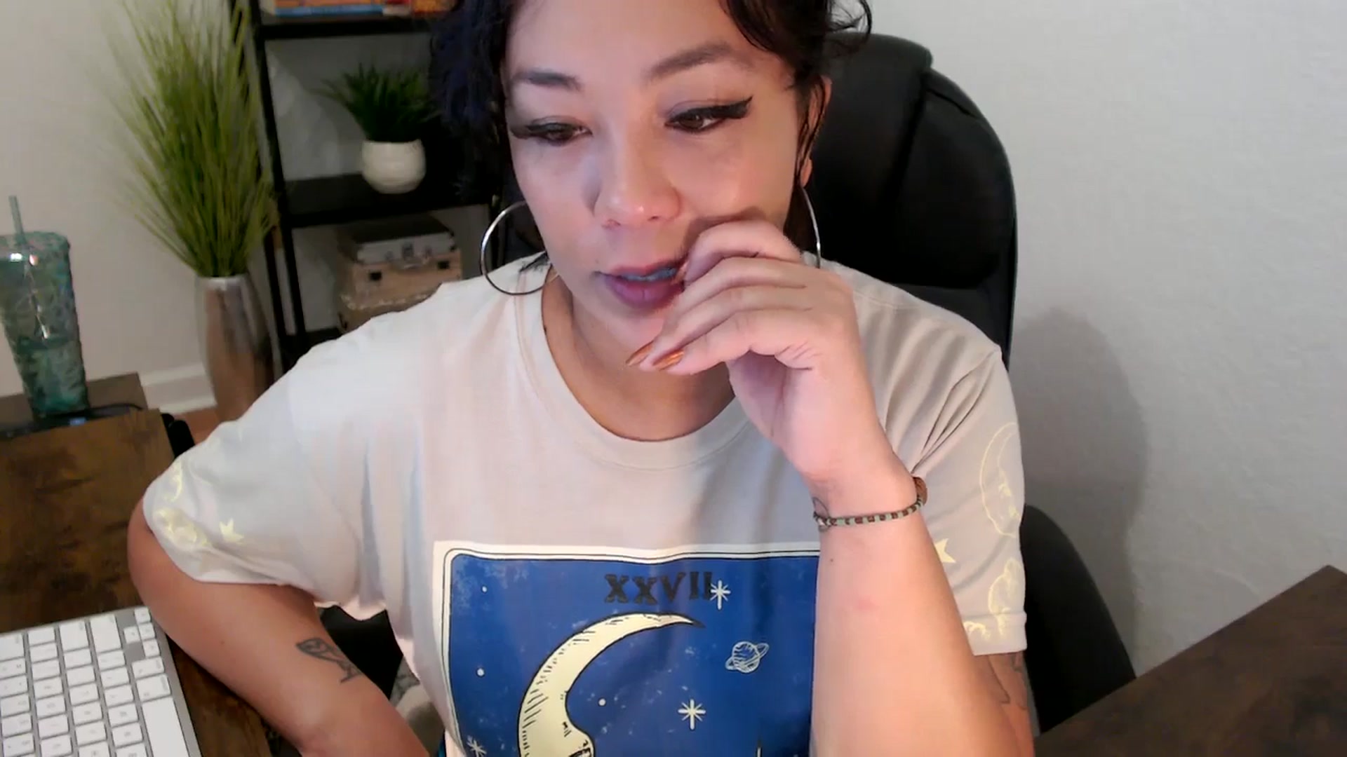 Gallery image thumbnail from MickaylaMinx's myfreecams stream on, 12/05/2024, 15:57 image 18 of 20