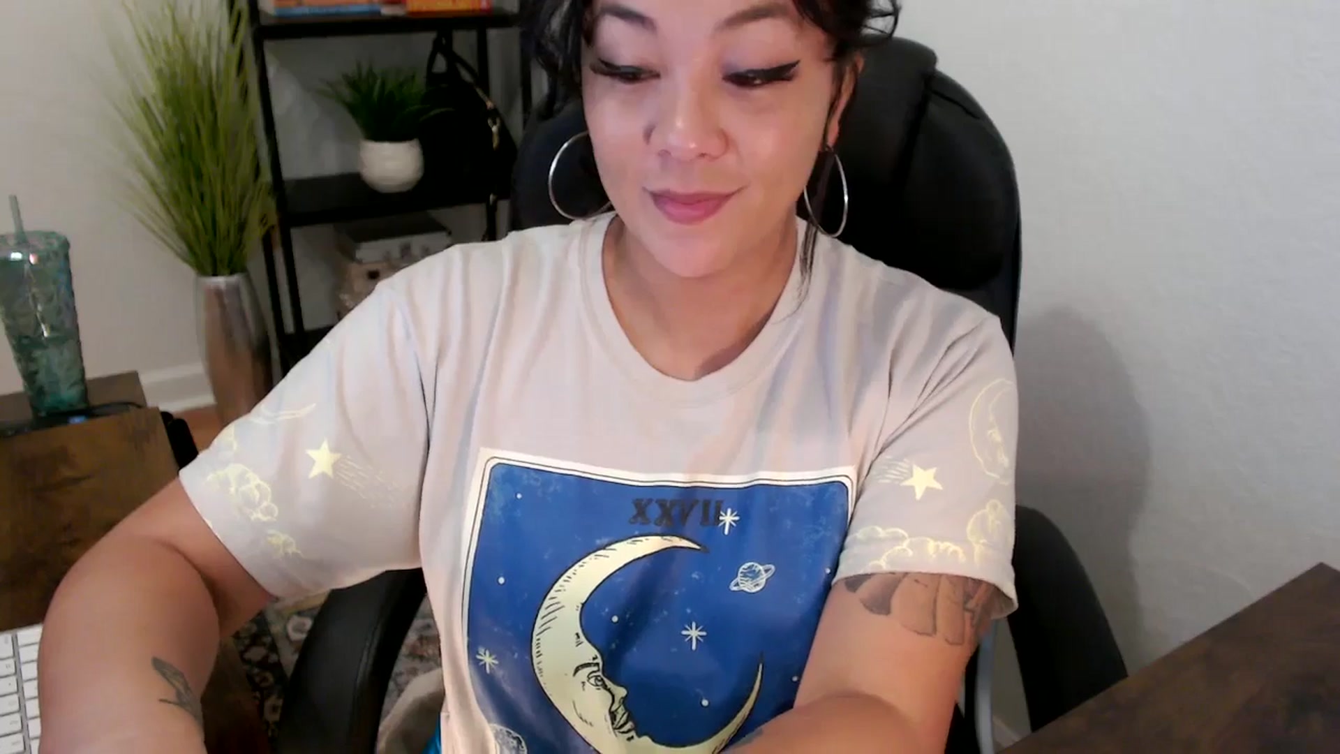 Gallery image thumbnail from MickaylaMinx's myfreecams stream on, 12/05/2024, 15:57 image 20 of 20