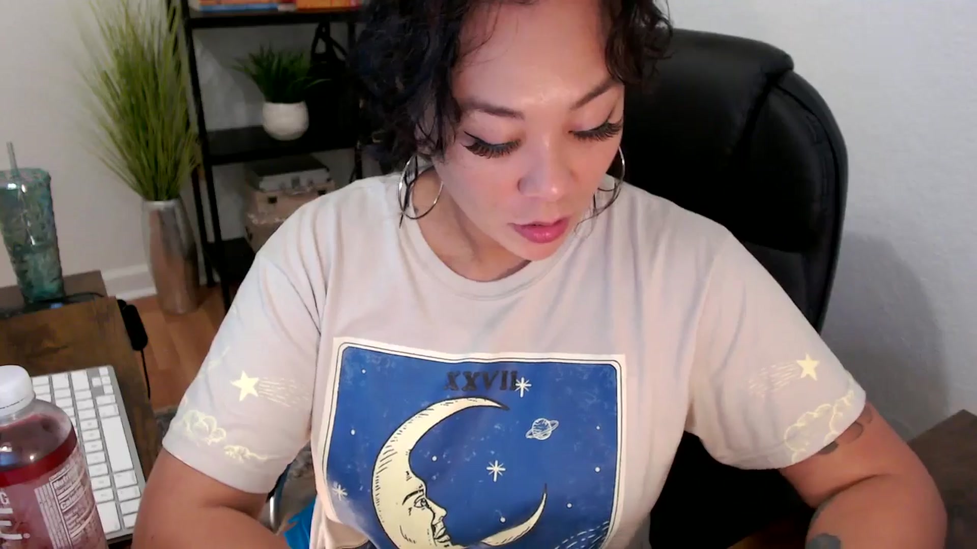 Gallery image thumbnail from MickaylaMinx's myfreecams stream on, 12/05/2024, 15:57 image 5 of 20