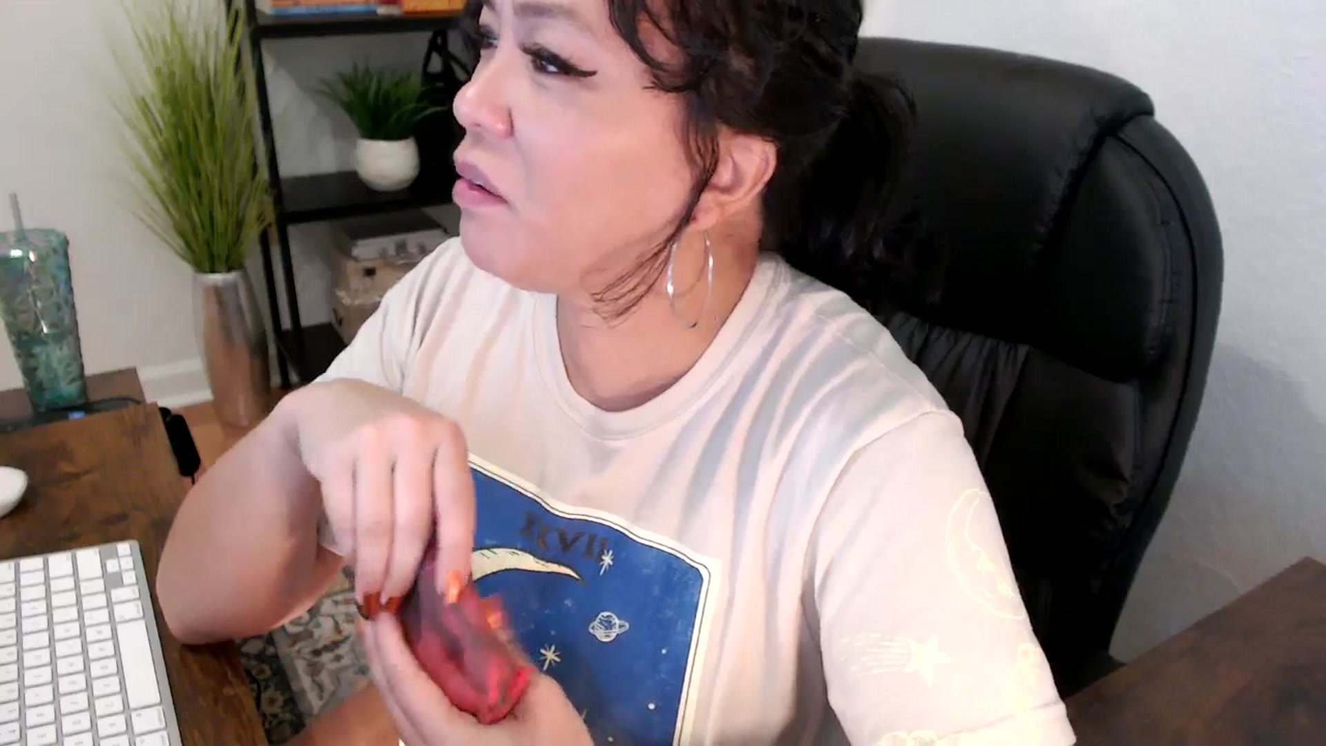 Gallery image thumbnail from MickaylaMinx's myfreecams stream on, 12/05/2024, 15:57 image 13 of 20