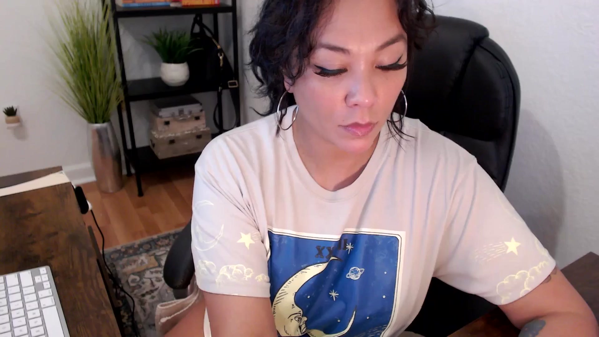 Gallery image thumbnail from MickaylaMinx's myfreecams stream on, 12/05/2024, 18:52 image 19 of 20