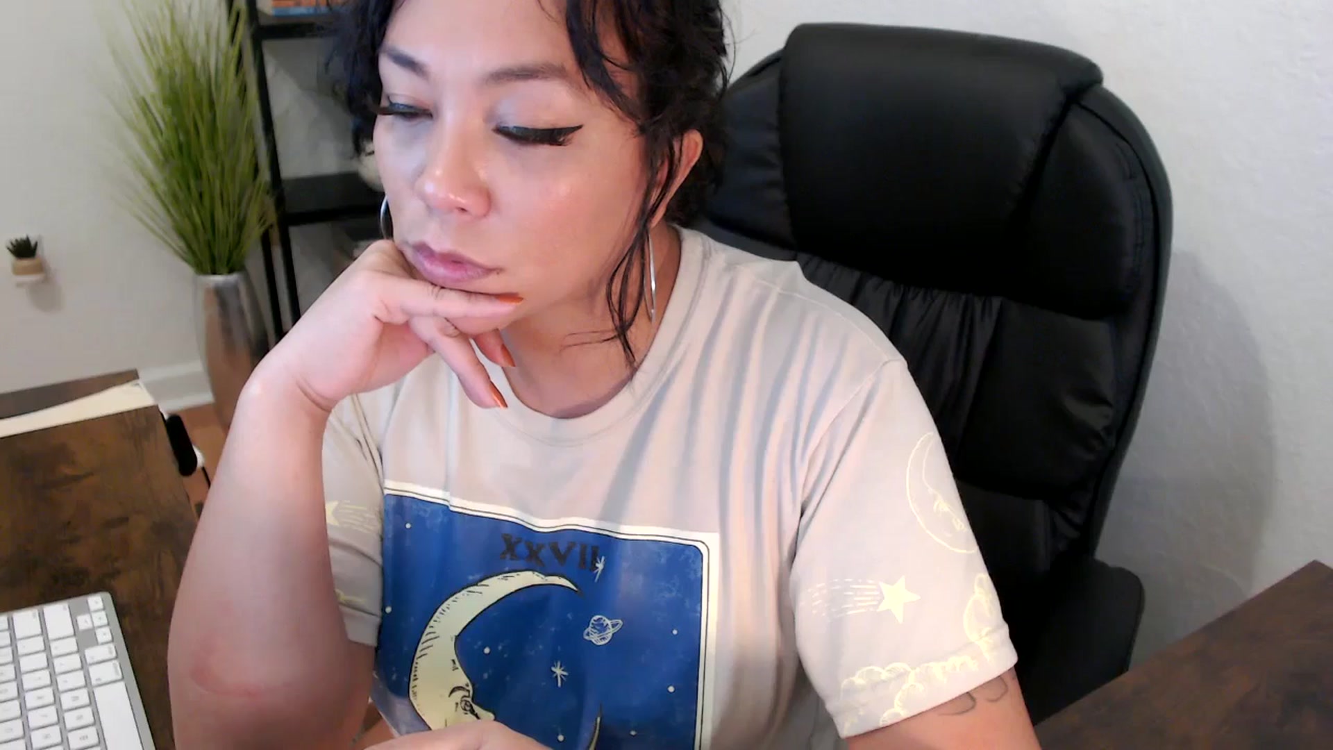 Gallery image thumbnail from MickaylaMinx's myfreecams stream on, 12/05/2024, 18:52 image 20 of 20