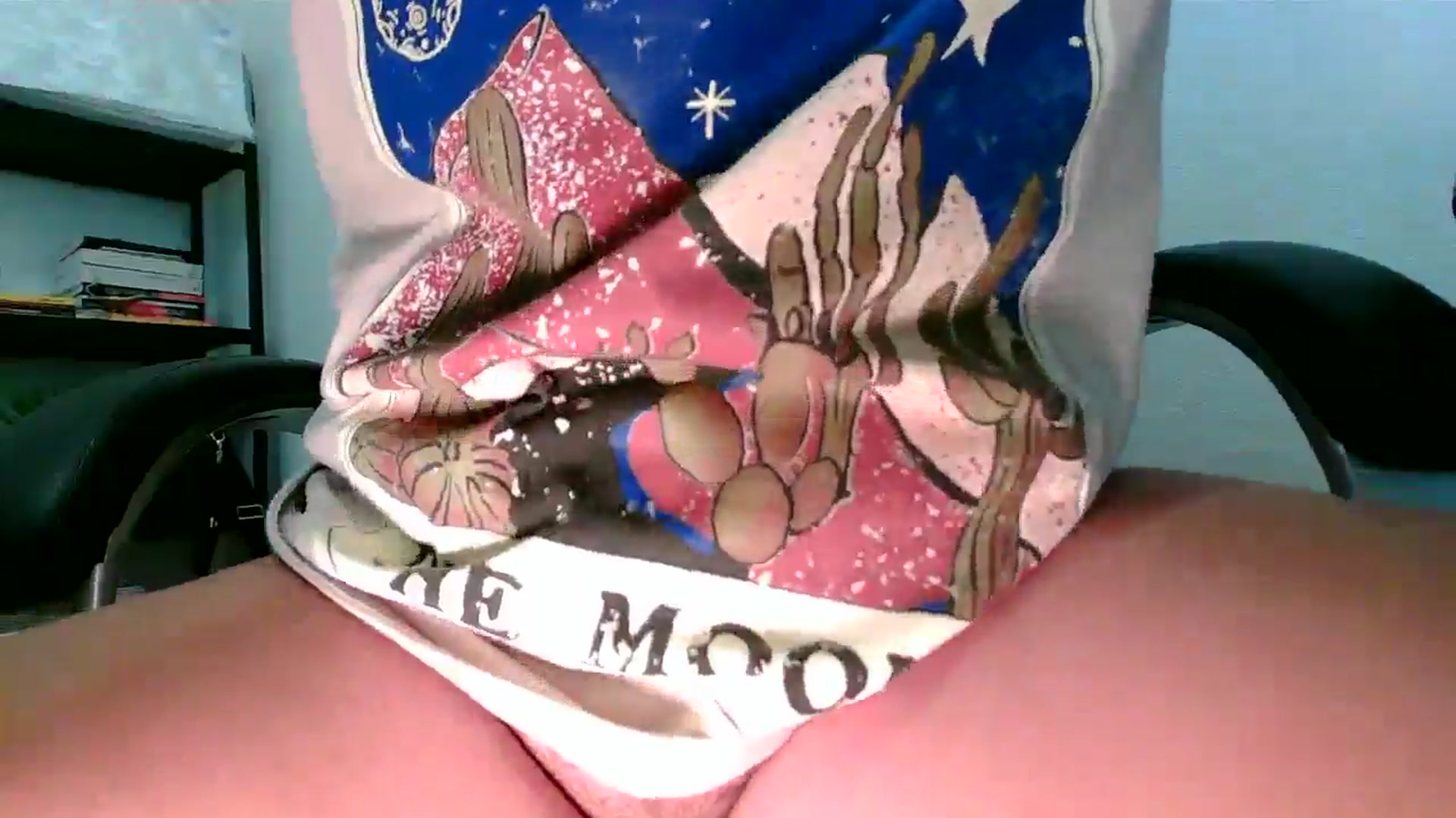 Gallery image thumbnail from MickaylaMinx's myfreecams stream on, 12/05/2024, 21:06 image 6 of 20