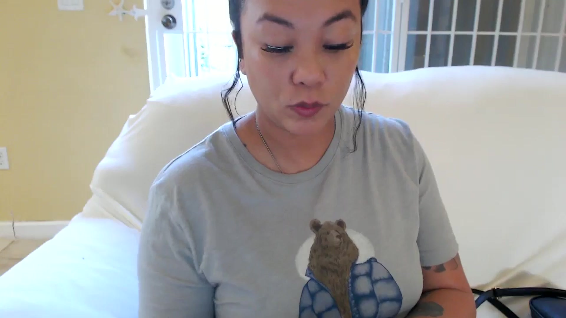 Gallery image thumbnail from MickaylaMinx's myfreecams stream on, 12/06/2024, 14:31 image 7 of 20