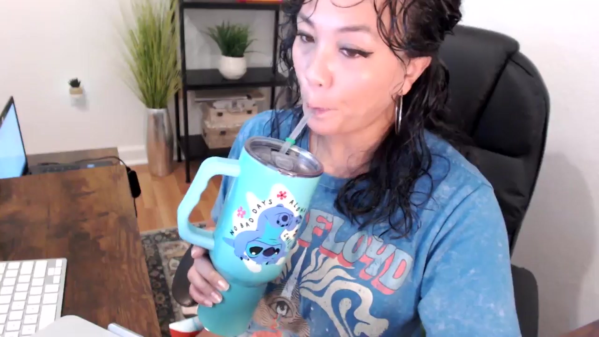 Gallery image thumbnail from MickaylaMinx's myfreecams stream on, 12/09/2024, 16:20 image 2 of 20