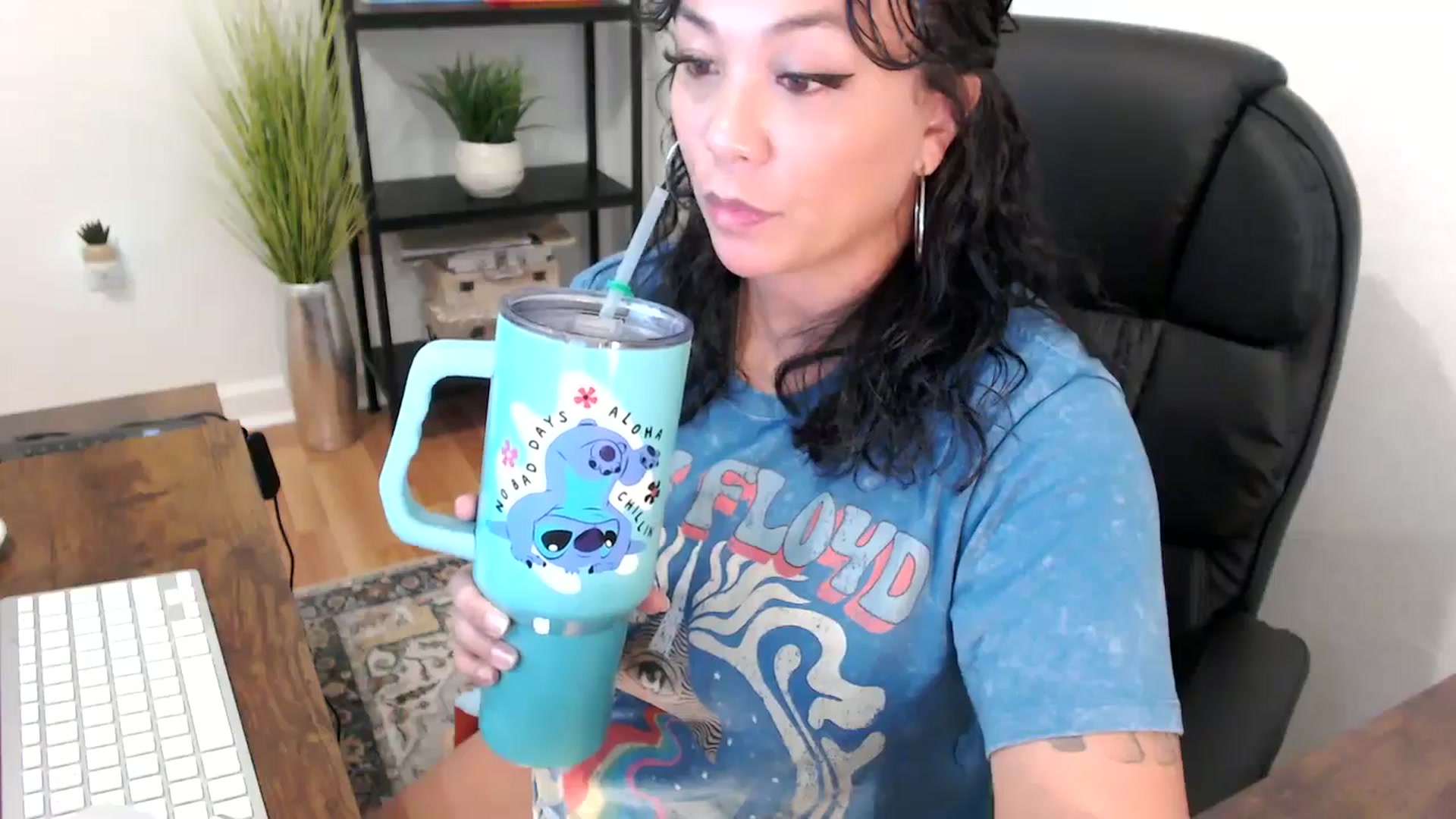 Gallery image thumbnail from MickaylaMinx's myfreecams stream on, 12/09/2024, 19:22 image 6 of 20