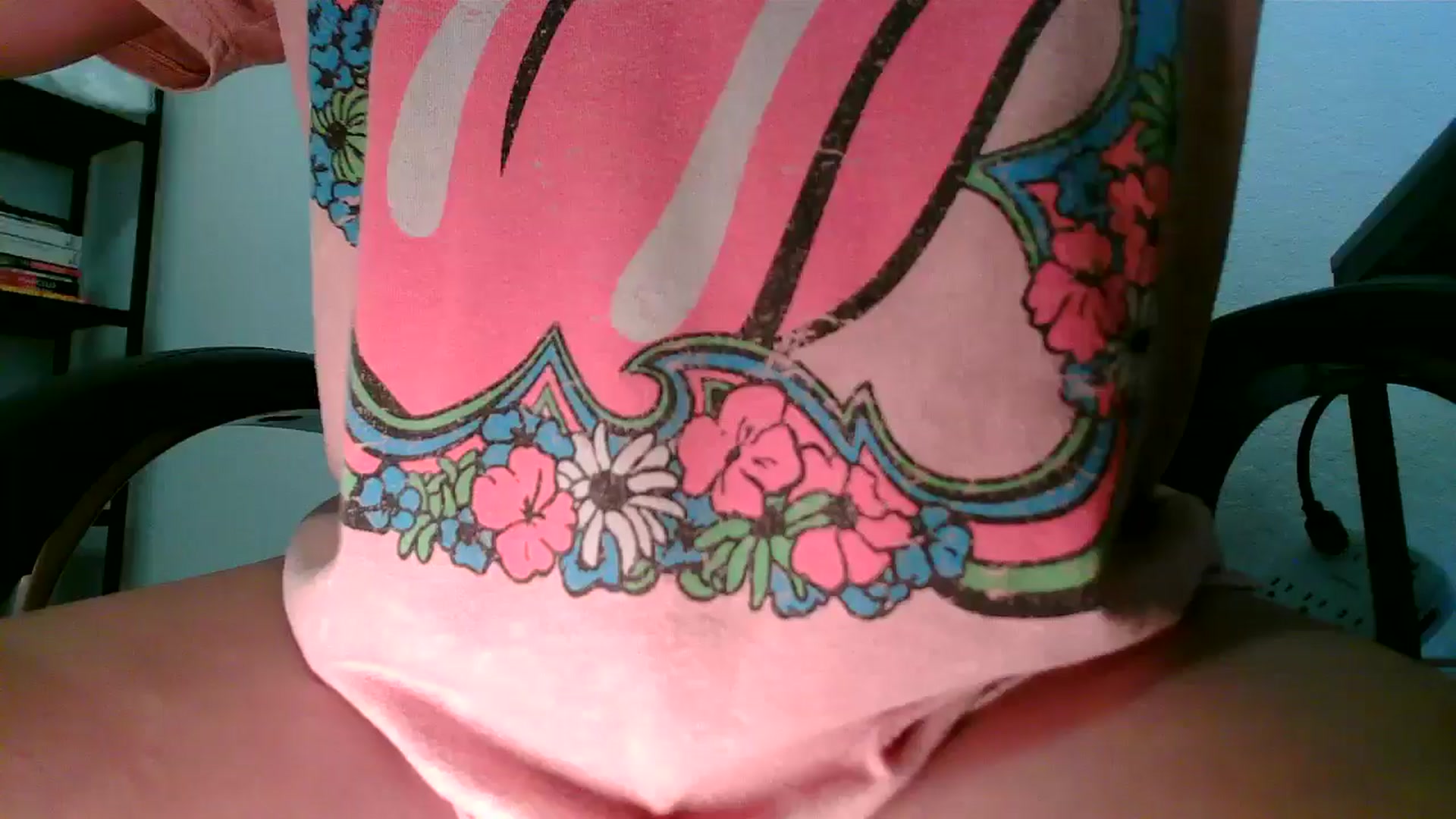 Gallery image thumbnail from MickaylaMinx's myfreecams stream on, 12/10/2024, 17:02 image 4 of 20
