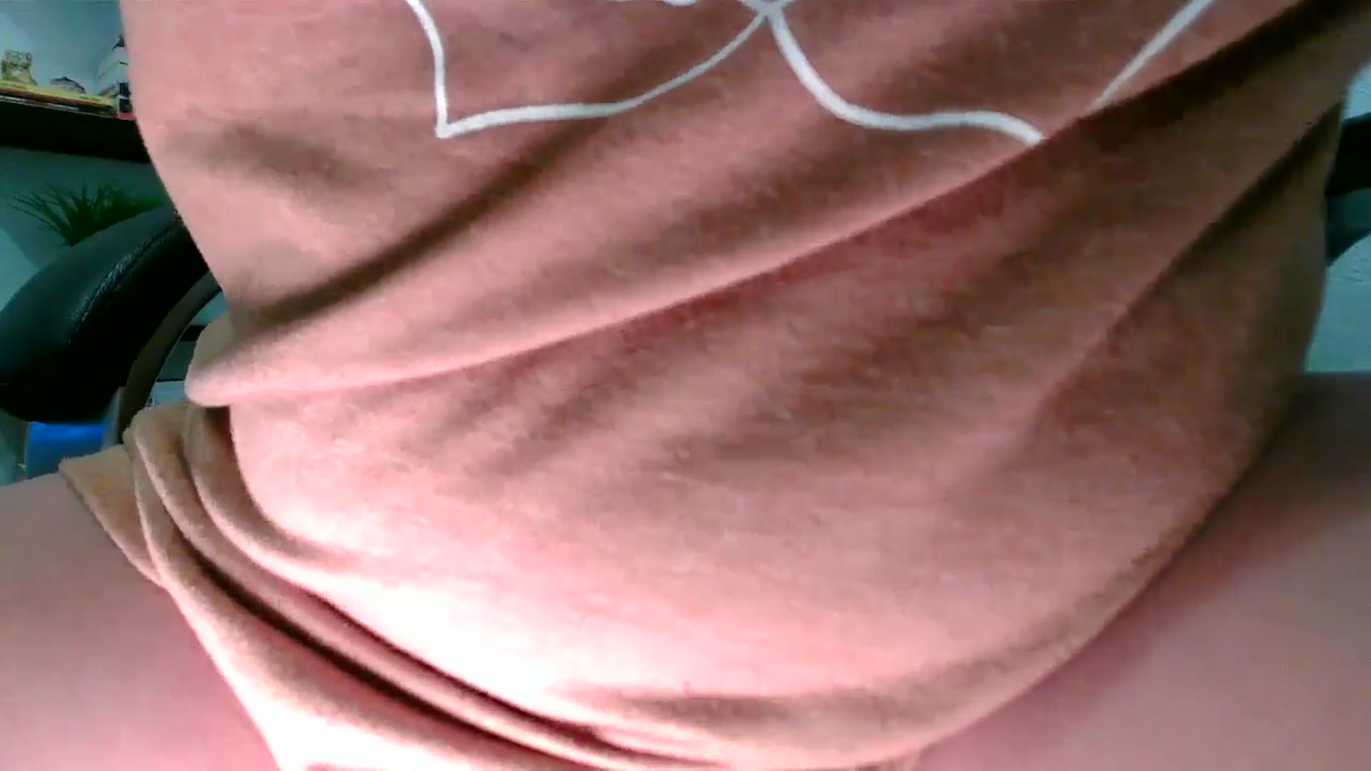 Gallery image thumbnail from MickaylaMinx's myfreecams stream on, 12/11/2024, 17:26 image 4 of 20