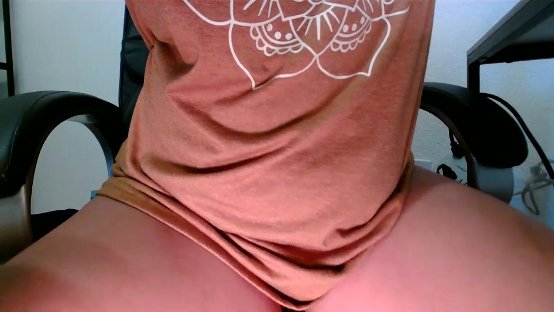 Gallery image thumbnail from MickaylaMinx's myfreecams stream on, 12/11/2024, 19:26 image 6 of 20