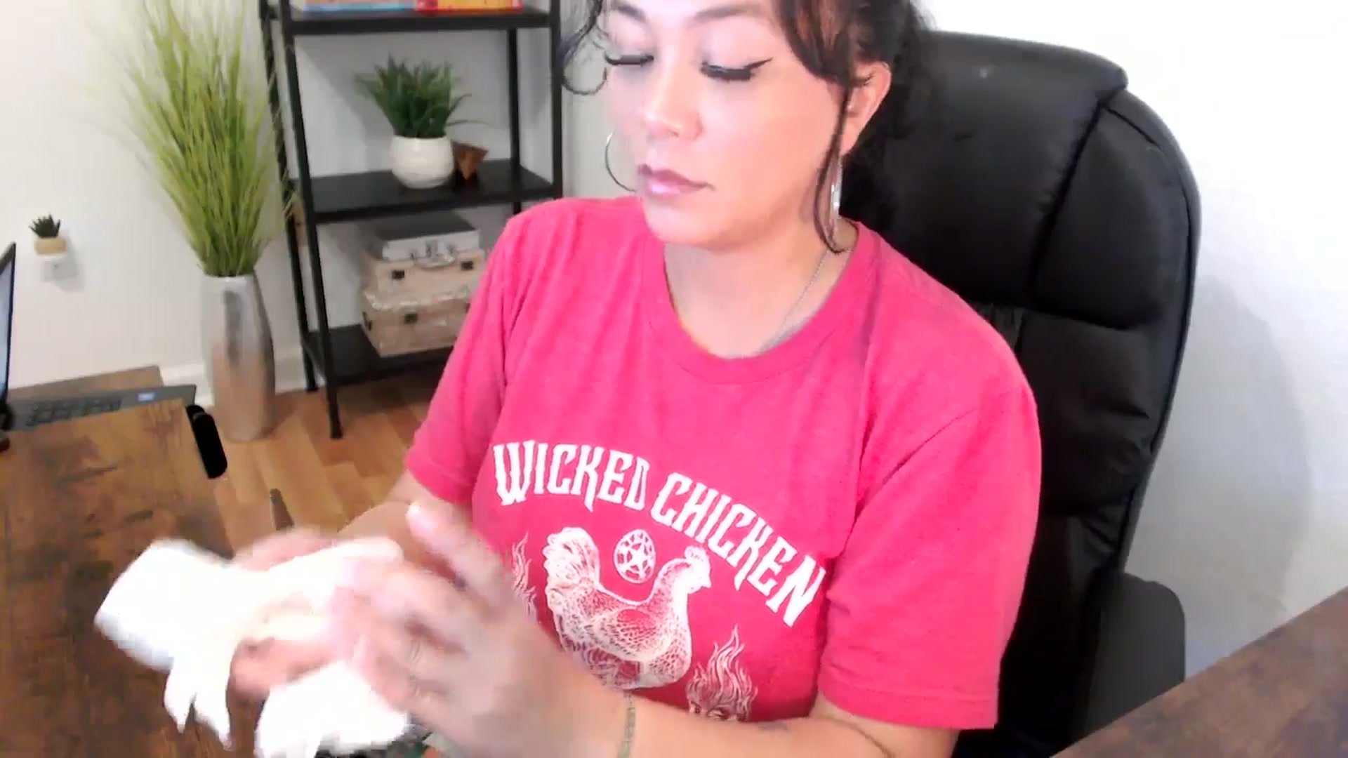 Gallery image thumbnail from MickaylaMinx's myfreecams stream on, 12/13/2024, 18:23 image 5 of 20