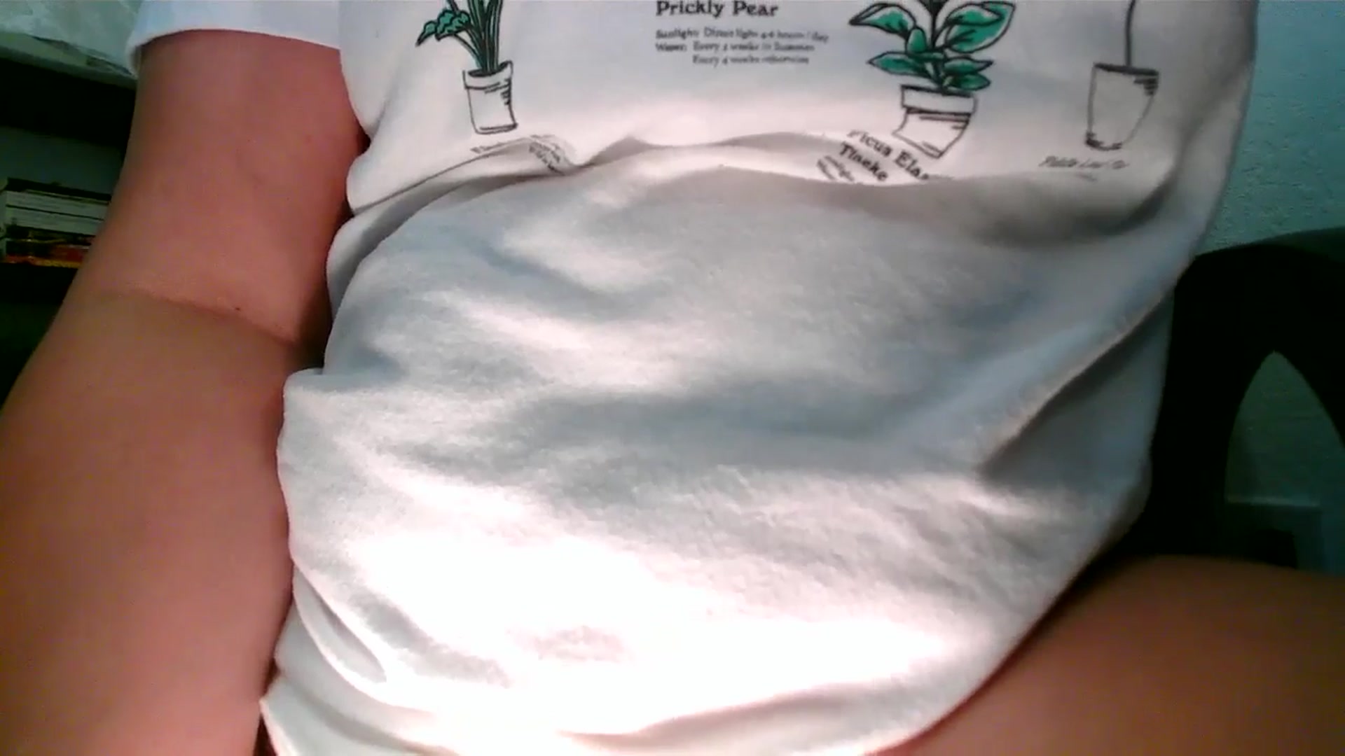 Gallery image thumbnail from MickaylaMinx's myfreecams stream on, 12/18/2024, 19:12 image 7 of 20