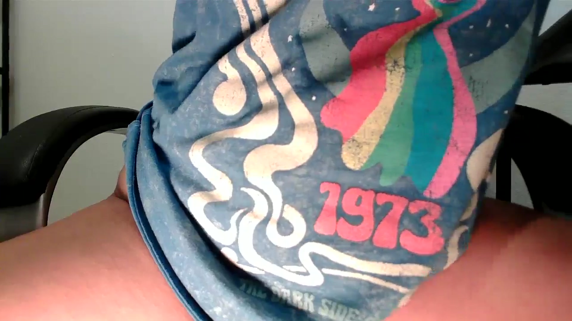 Gallery image thumbnail from MickaylaMinx's myfreecams stream on, 12/19/2024, 18:38 image 11 of 20