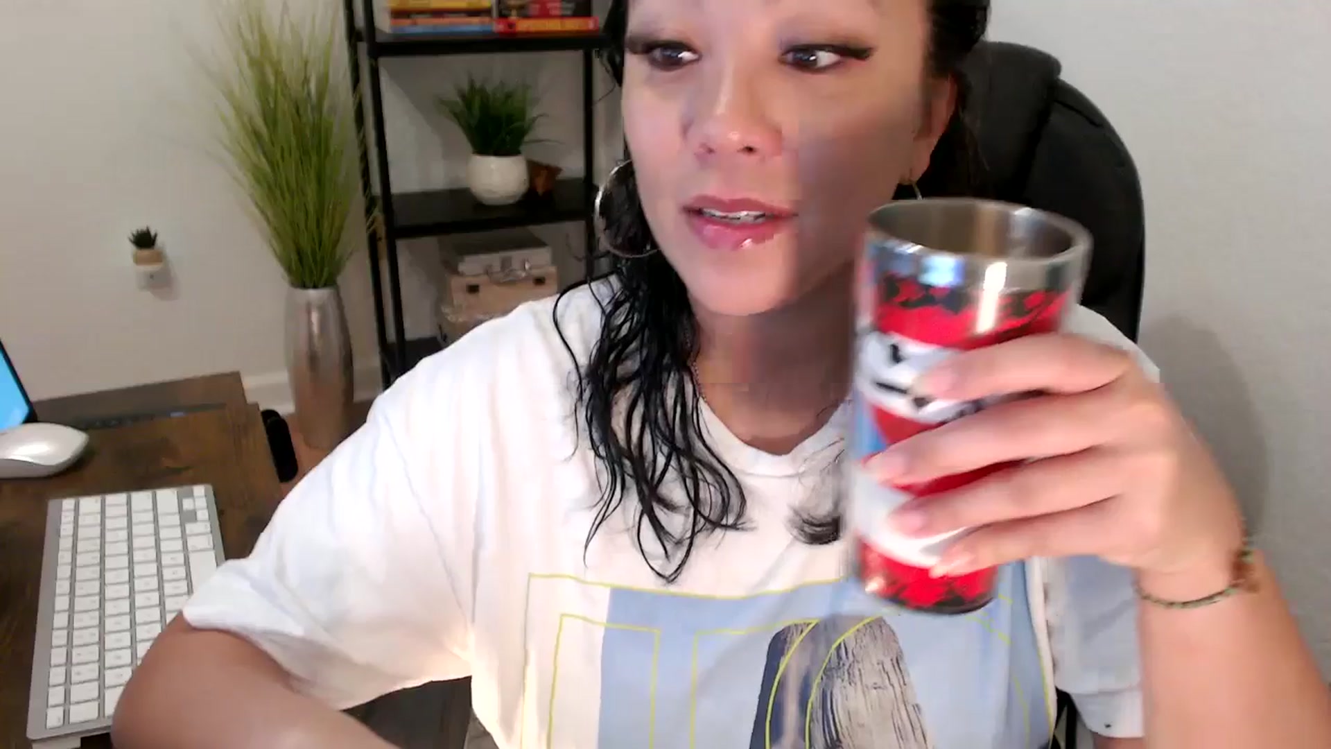 Gallery image thumbnail from MickaylaMinx's myfreecams stream on, 12/20/2024, 15:51 image 9 of 20