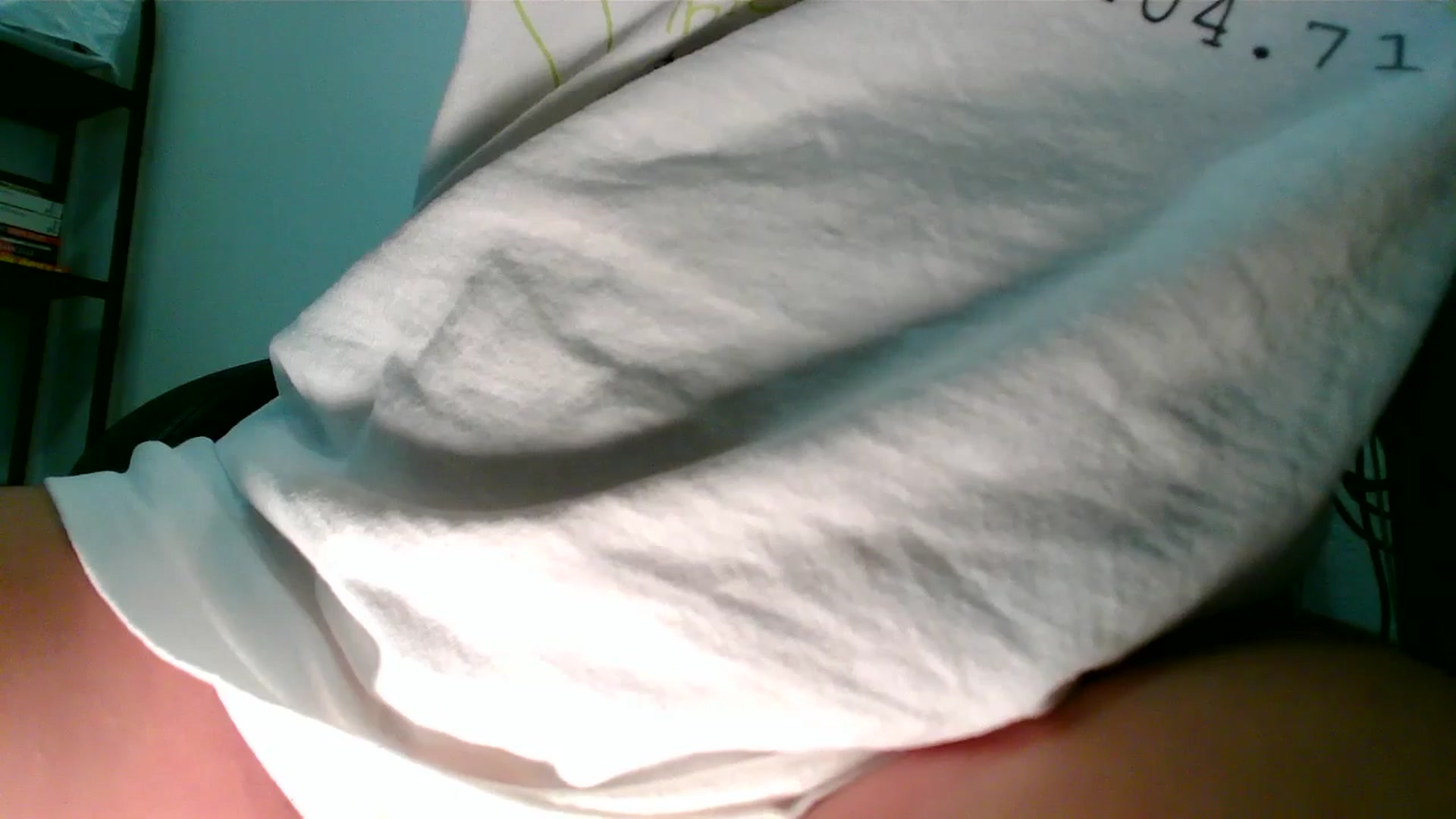 Gallery image thumbnail from MickaylaMinx's myfreecams stream on, 12/20/2024, 18:31 image 18 of 20