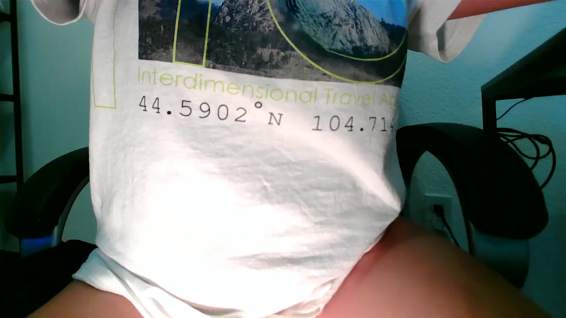 Gallery image thumbnail from MickaylaMinx's myfreecams stream on, 12/20/2024, 21:00 image 1 of 20