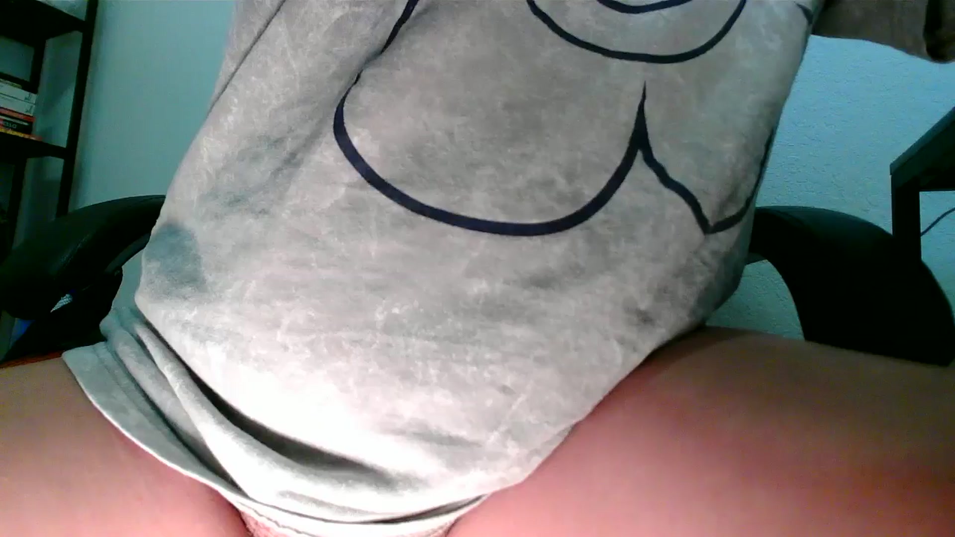 Gallery image thumbnail from MickaylaMinx's myfreecams stream on, 12/23/2024, 17:37 image 1 of 20