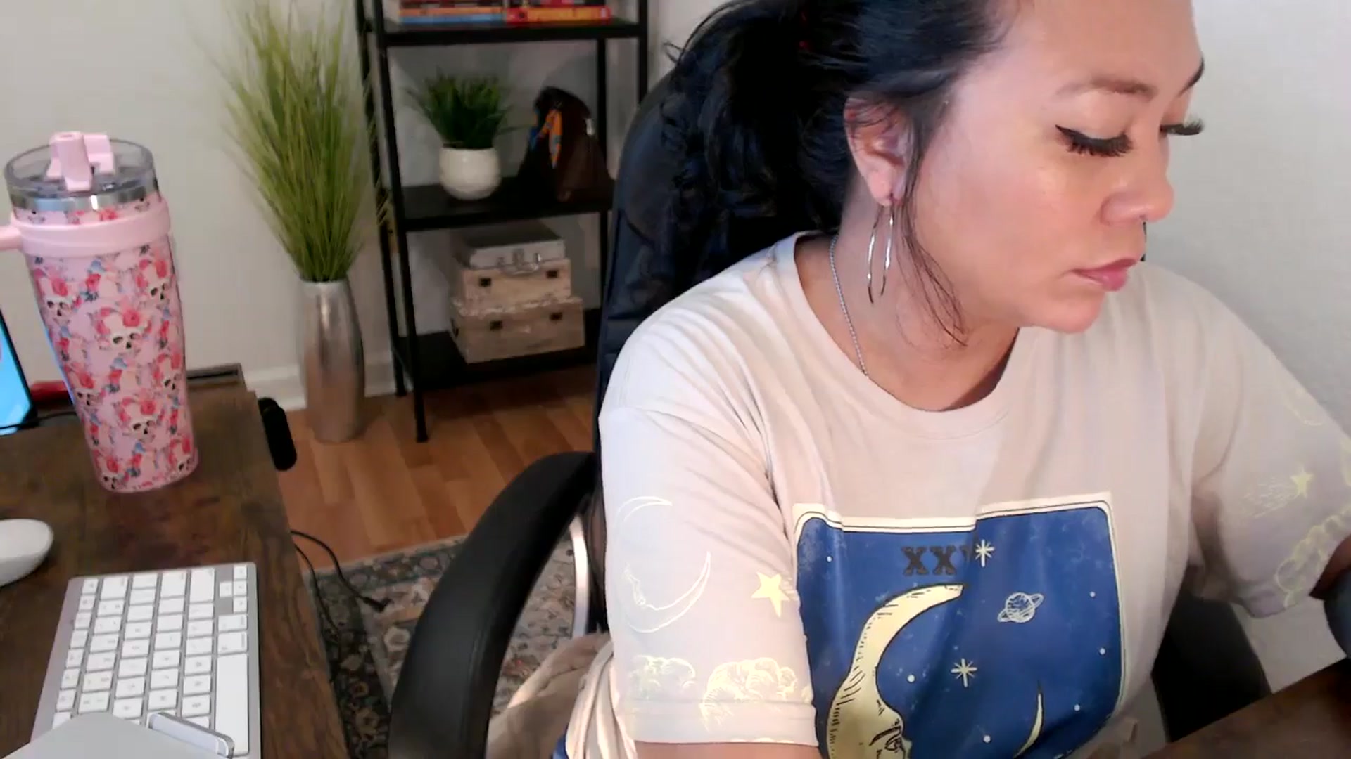 Gallery image thumbnail from MickaylaMinx's myfreecams stream on, 12/24/2024, 16:16 image 19 of 20