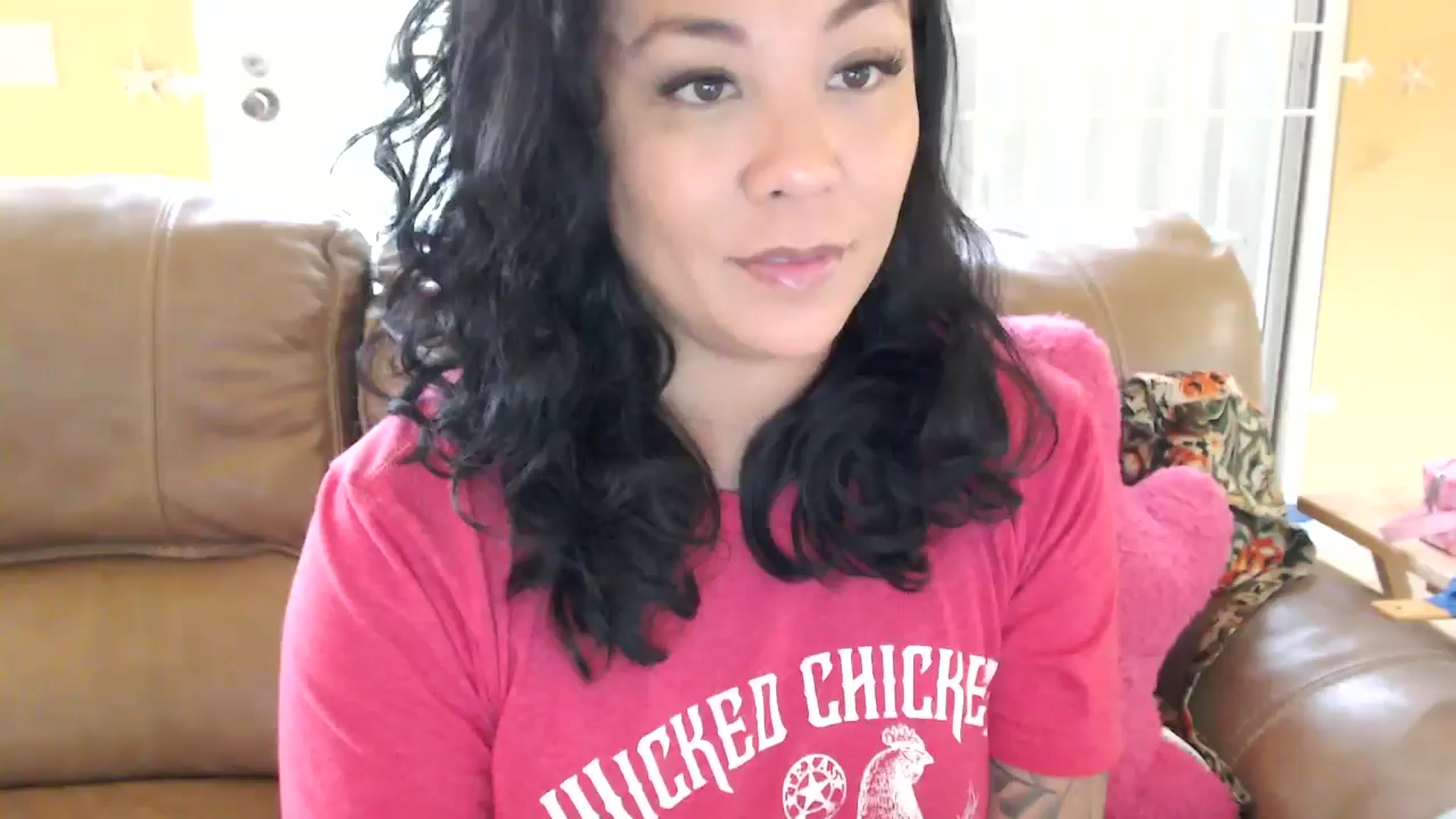 Gallery image thumbnail from MickaylaMinx's myfreecams stream on, 12/31/2024, 17:58 image 7 of 20
