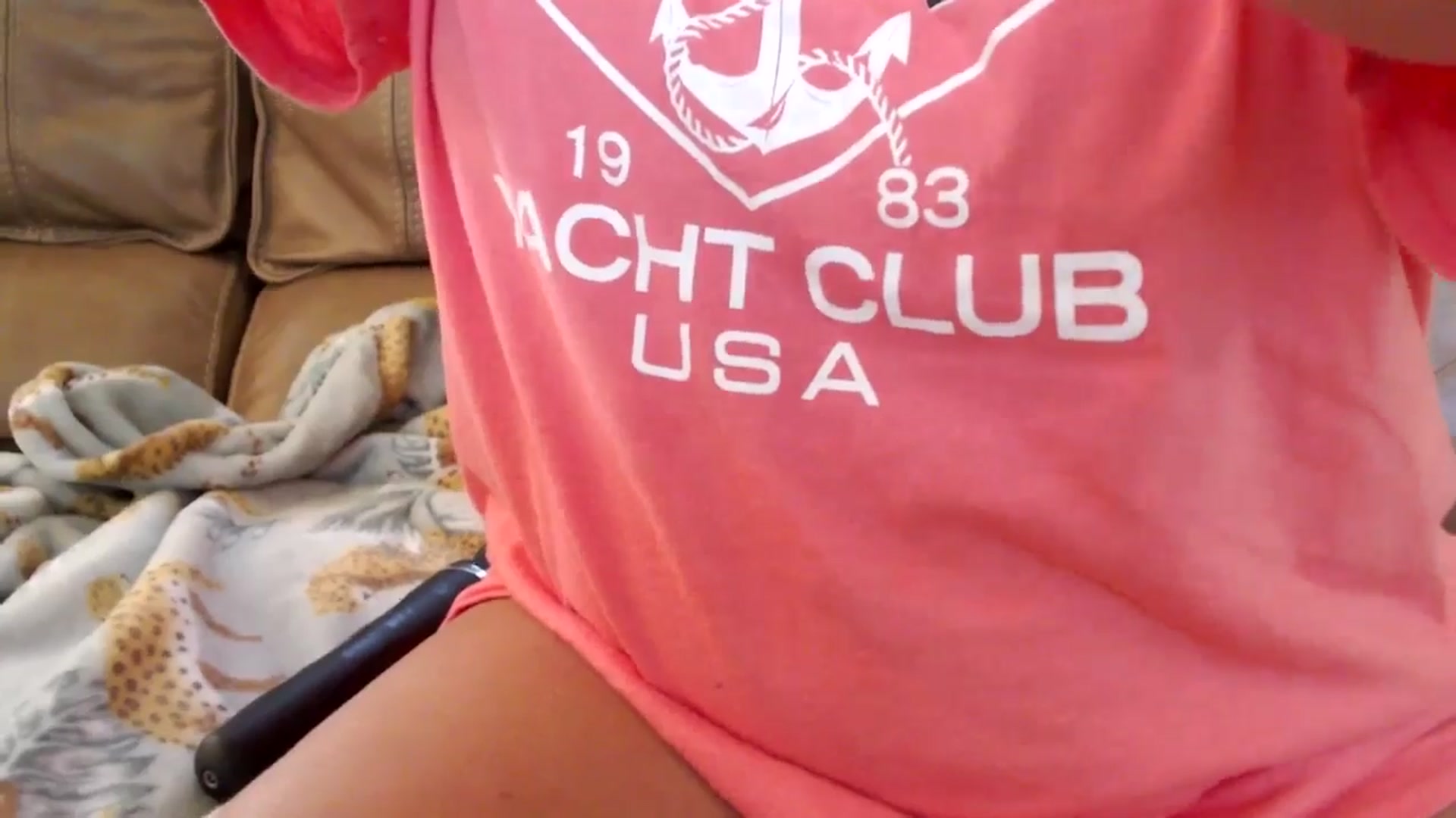 Gallery image thumbnail from MickaylaMinx's myfreecams stream on, 01/01/2025, 21:13 image 14 of 20