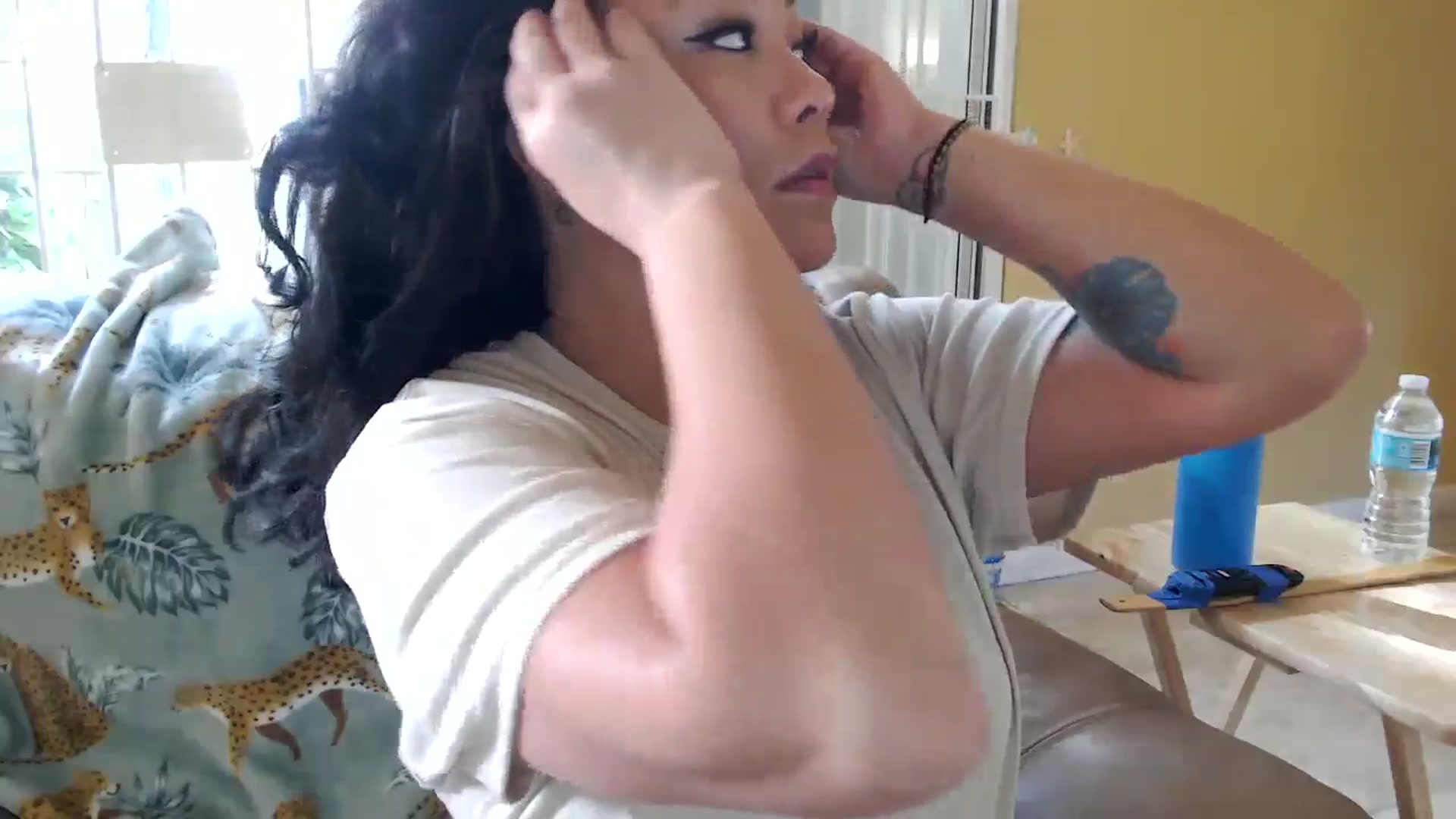 Gallery image thumbnail from MickaylaMinx's myfreecams stream on, 01/02/2025, 18:34 image 4 of 20