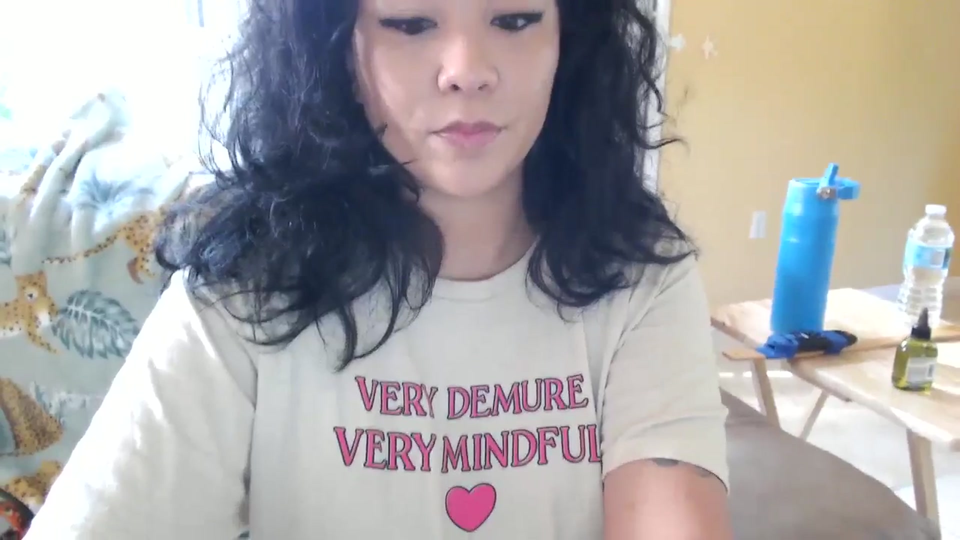 Gallery image thumbnail from MickaylaMinx's myfreecams stream on, 01/02/2025, 18:34 image 10 of 20