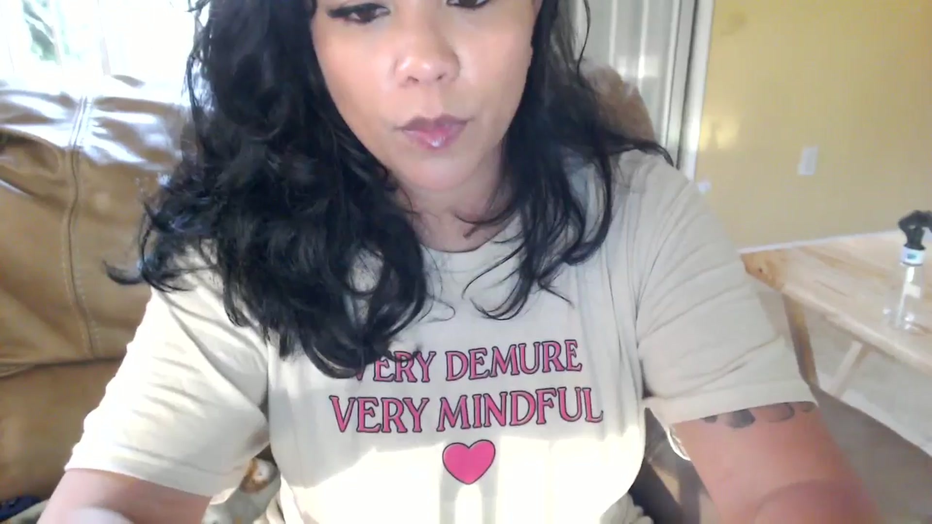 Gallery image thumbnail from MickaylaMinx's myfreecams stream on, 01/02/2025, 22:17 image 3 of 20