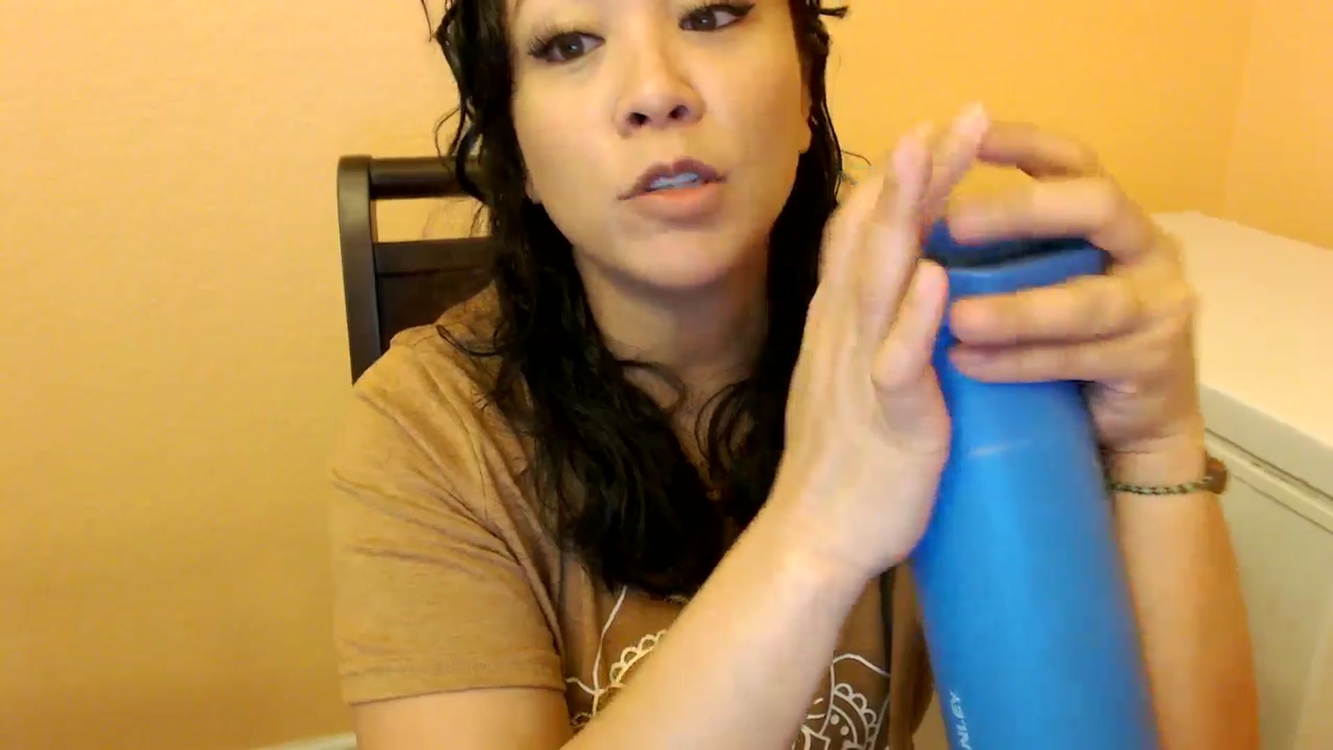 Gallery image thumbnail from MickaylaMinx's myfreecams stream on, 01/03/2025, 19:06 image 12 of 20