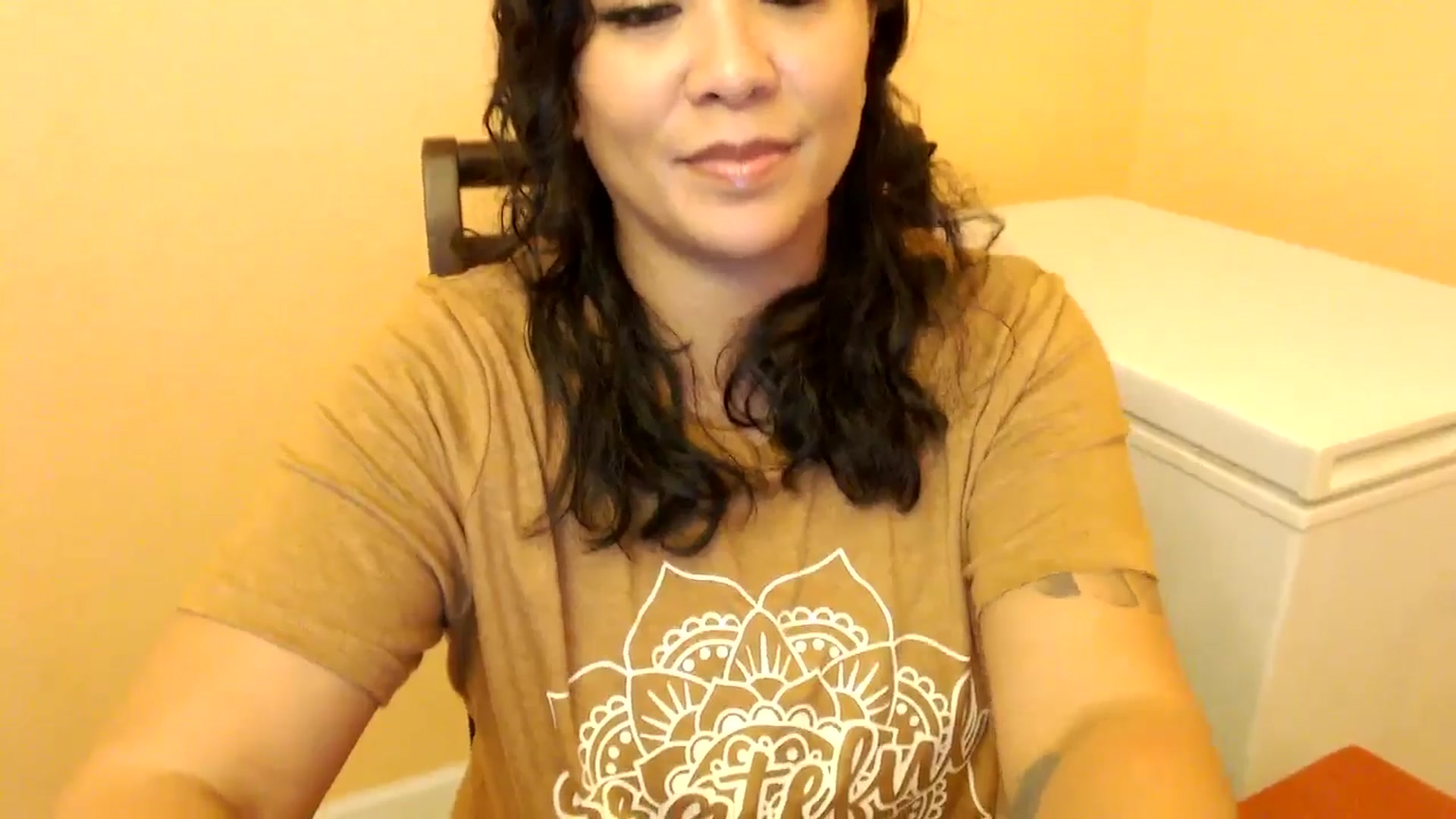 Gallery image thumbnail from MickaylaMinx's myfreecams stream on, 01/03/2025, 21:25 image 7 of 20