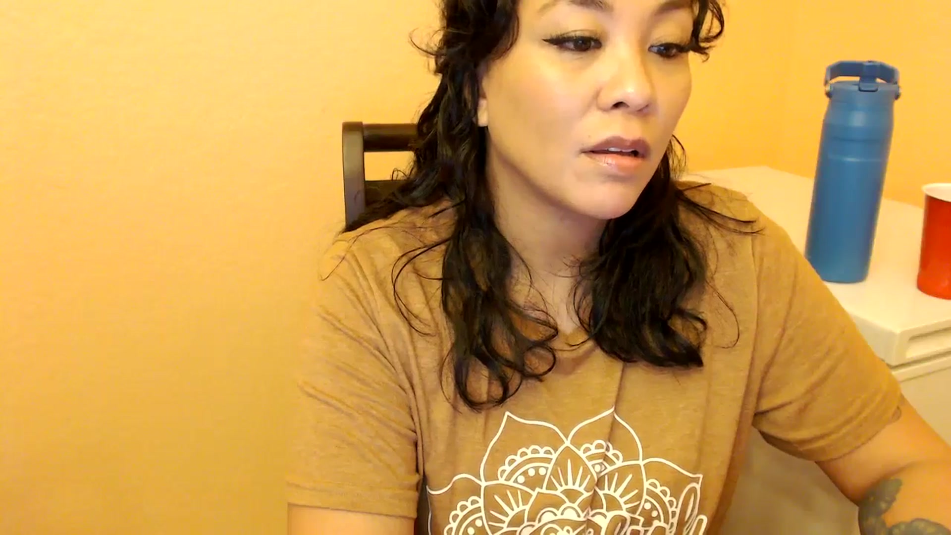 Gallery image thumbnail from MickaylaMinx's myfreecams stream on, 01/03/2025, 22:16 image 18 of 20