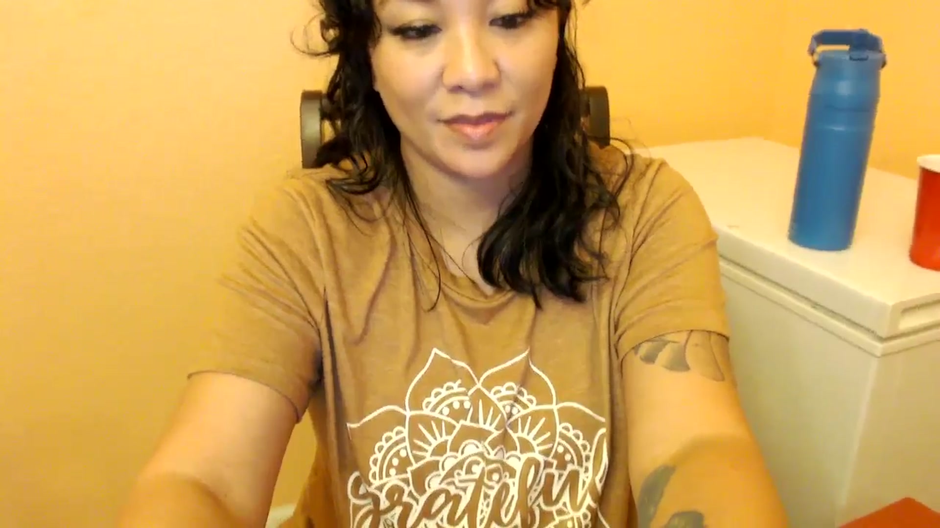 Gallery image thumbnail from MickaylaMinx's myfreecams stream on, 01/03/2025, 22:57 image 16 of 20
