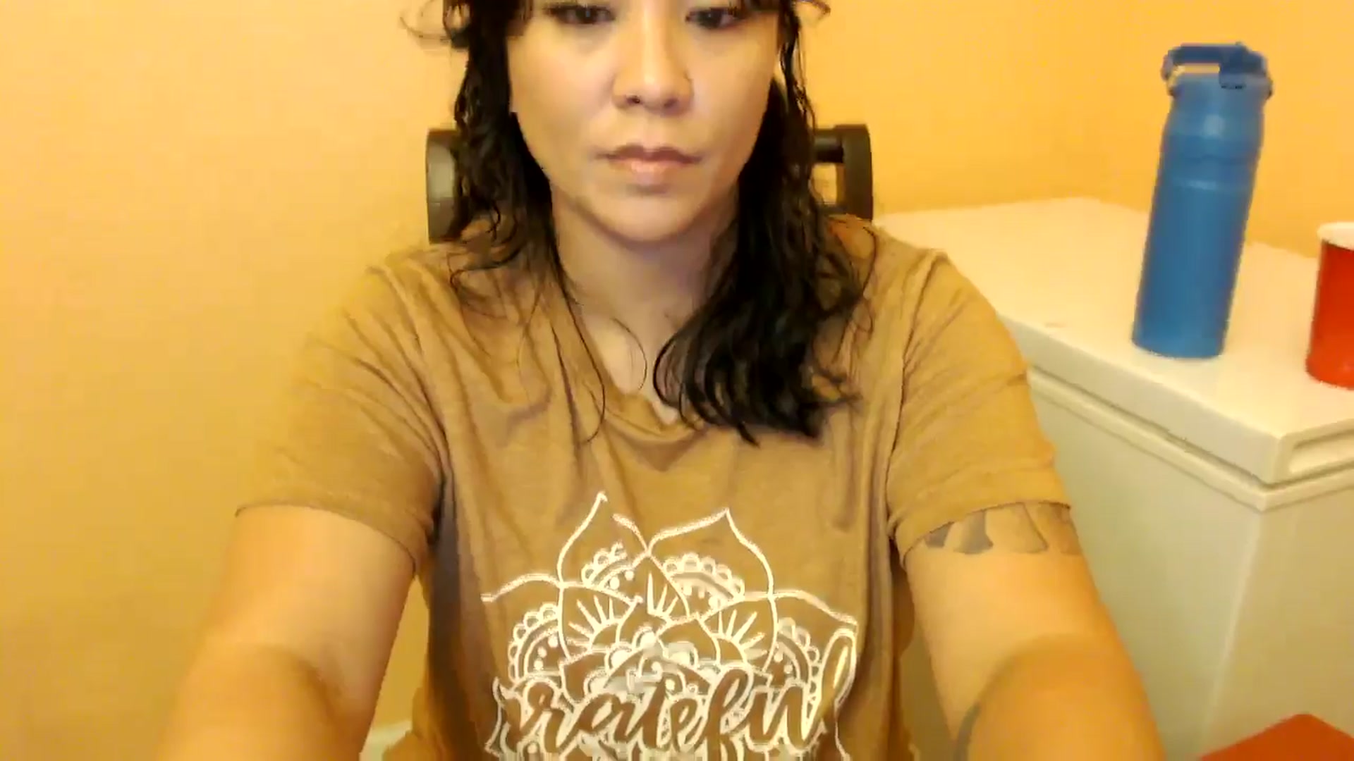 Gallery image thumbnail from MickaylaMinx's myfreecams stream on, 01/03/2025, 22:57 image 12 of 20
