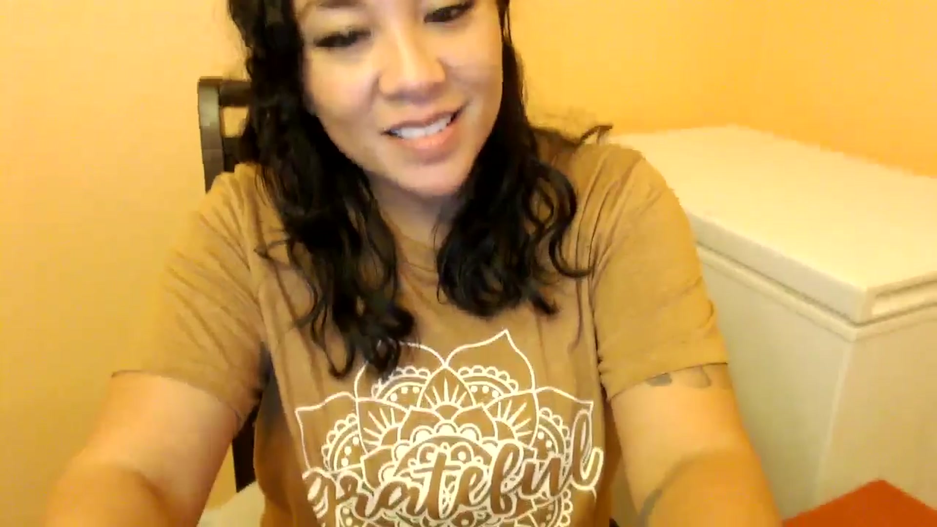 Gallery image thumbnail from MickaylaMinx's myfreecams stream on, 01/04/2025, 24:31 image 12 of 20