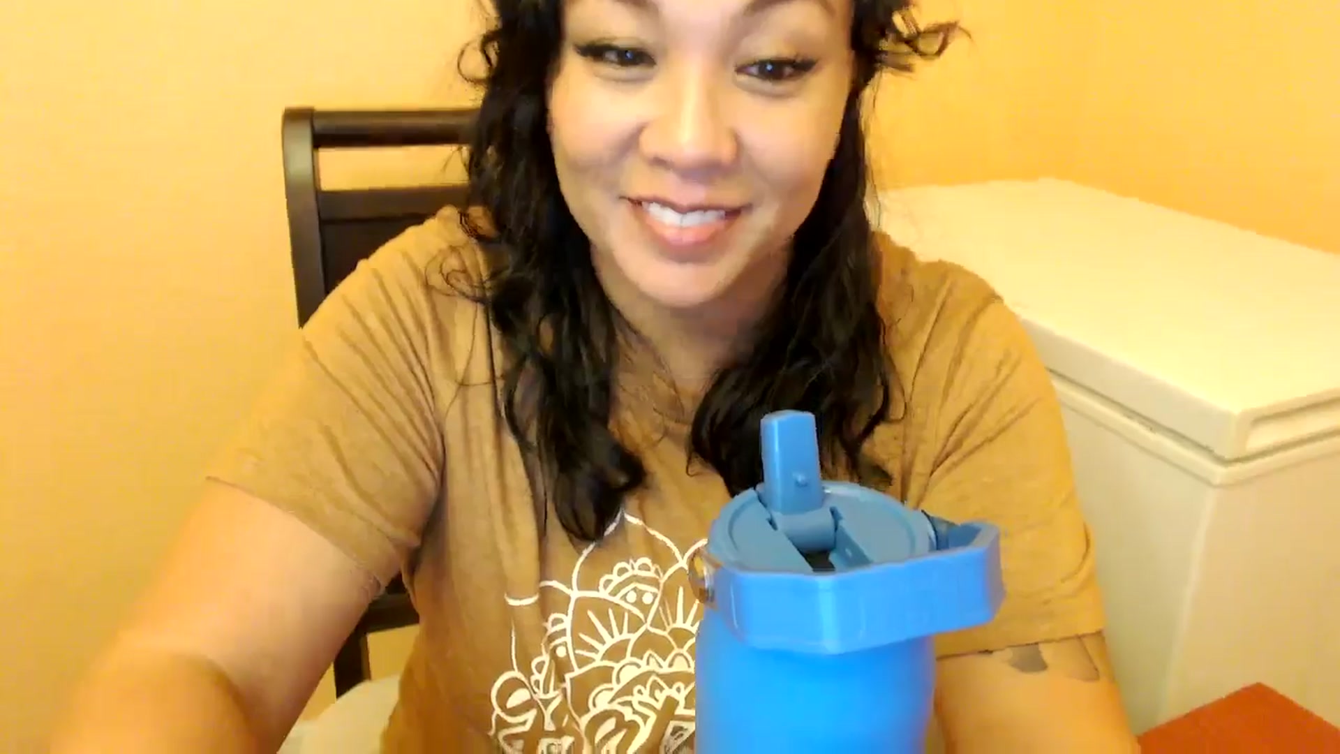 Gallery image thumbnail from MickaylaMinx's myfreecams stream on, 01/04/2025, 24:31 image 3 of 20