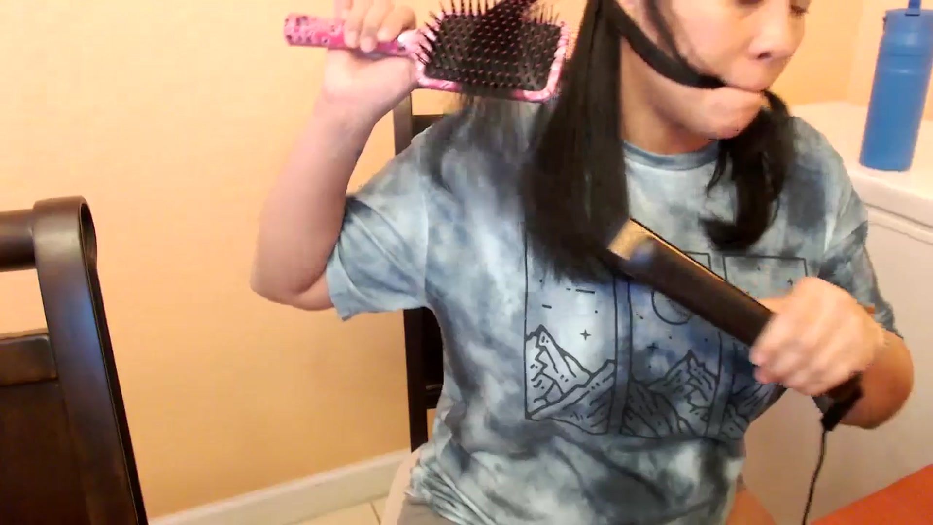 Gallery image thumbnail from MickaylaMinx's myfreecams stream on, 01/04/2025, 17:16 image 18 of 20