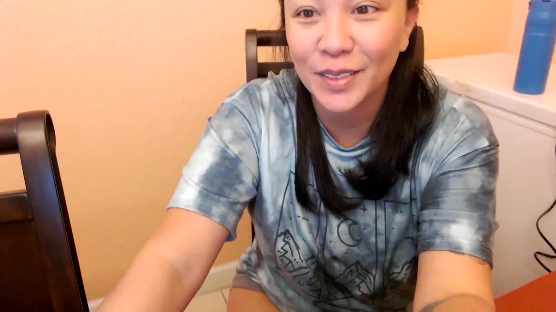 Gallery image thumbnail from MickaylaMinx's myfreecams stream on, 01/04/2025, 17:16 image 4 of 20