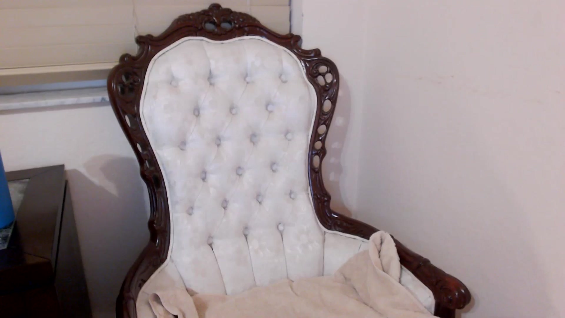 Gallery image thumbnail from MickaylaMinx's myfreecams stream on, 01/06/2025, 05:29 image 13 of 20