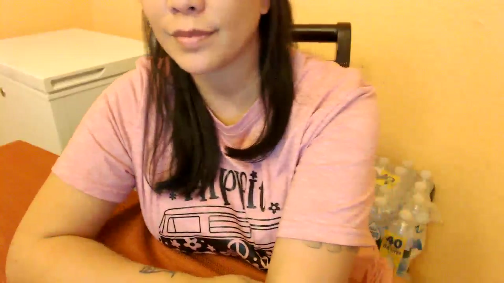 Gallery image thumbnail from MickaylaMinx's myfreecams stream on, 01/06/2025, 21:21 image 3 of 20