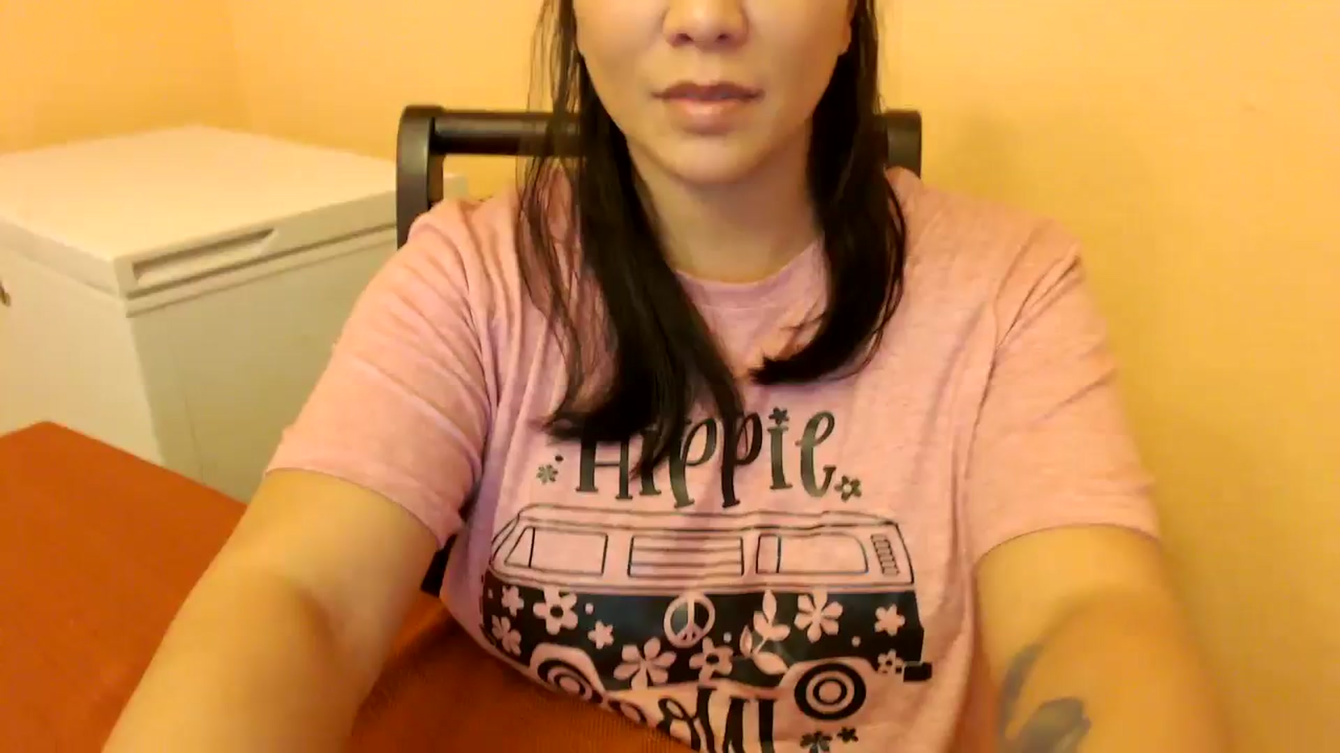 Gallery image thumbnail from MickaylaMinx's myfreecams stream on, 01/06/2025, 21:21 image 5 of 20