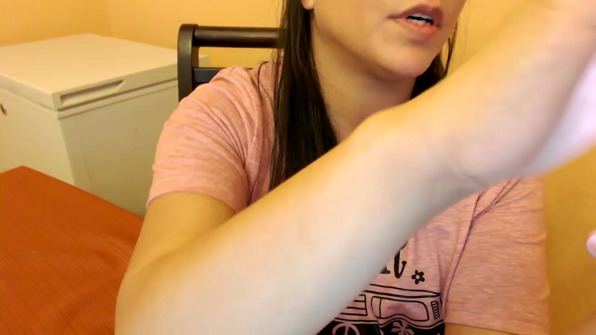 Gallery image thumbnail from MickaylaMinx's myfreecams stream on, 01/06/2025, 21:21 image 1 of 20