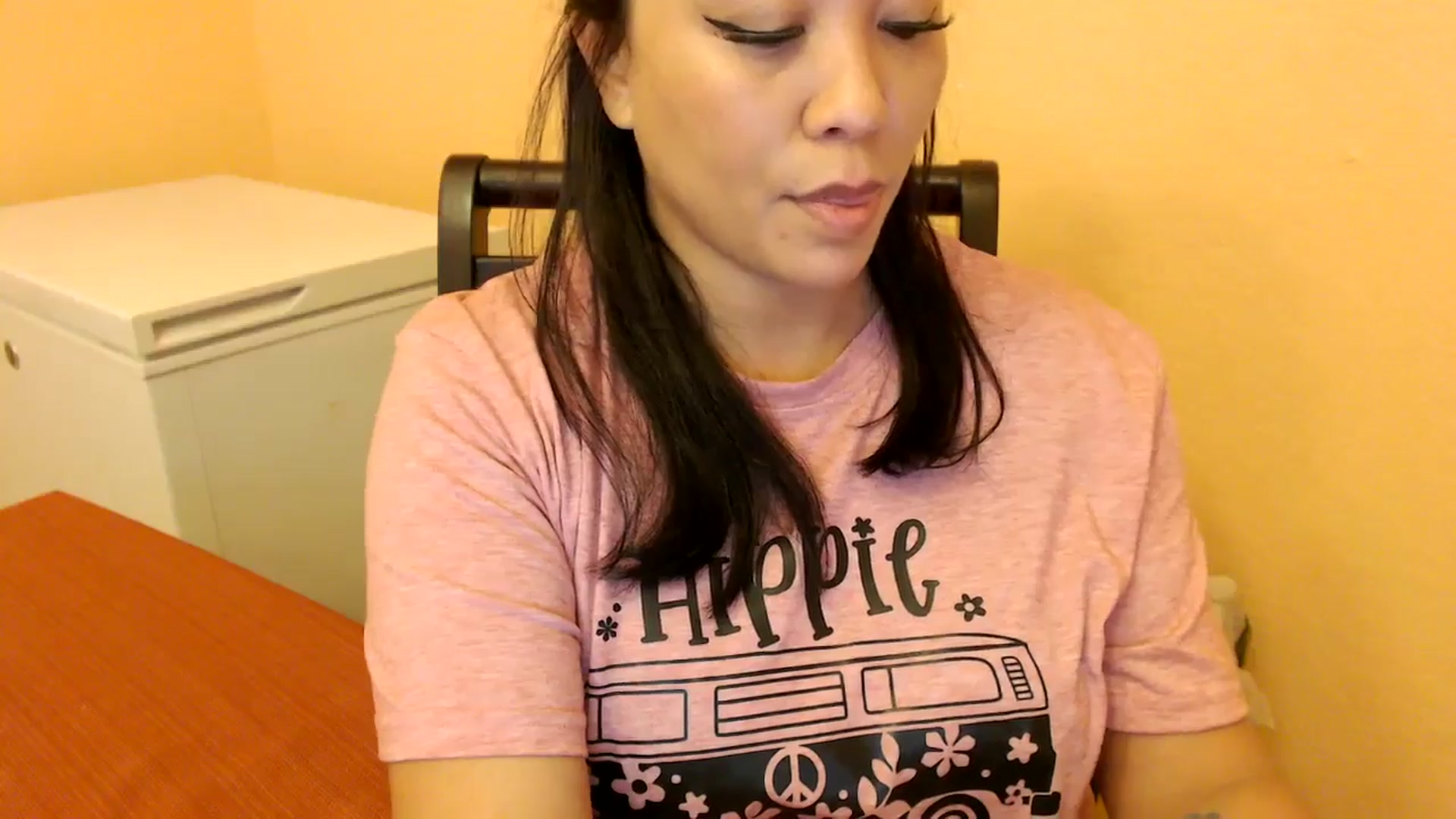 Gallery image thumbnail from MickaylaMinx's myfreecams stream on, 01/06/2025, 21:21 image 6 of 20