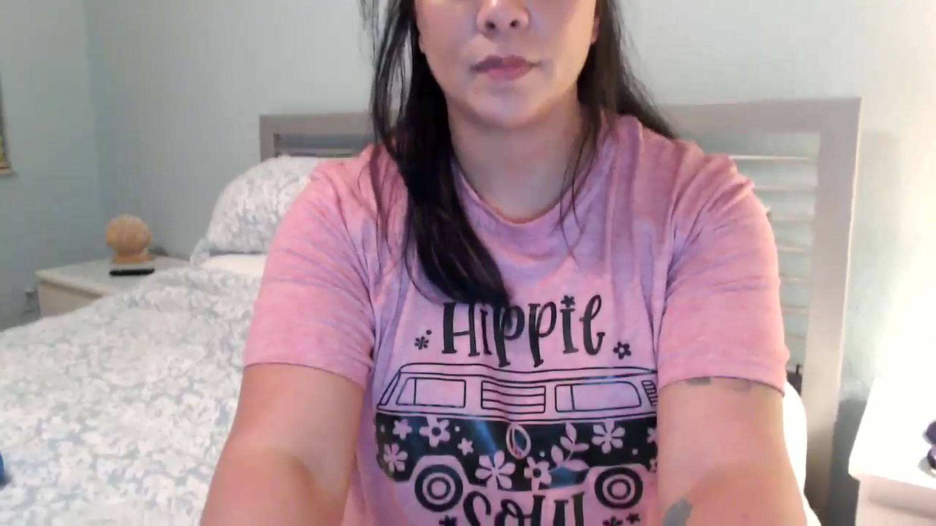 Gallery image thumbnail from MickaylaMinx's myfreecams stream on, 01/06/2025, 23:37 image 6 of 20