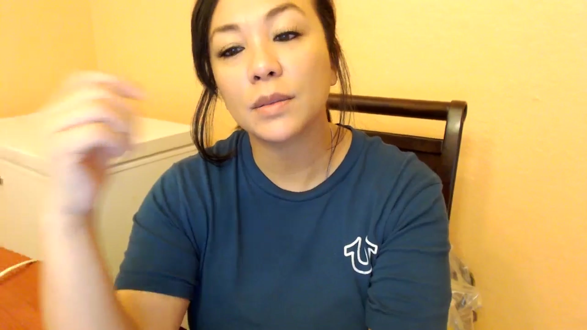 Gallery image thumbnail from MickaylaMinx's myfreecams stream on, 01/07/2025, 16:55 image 12 of 20