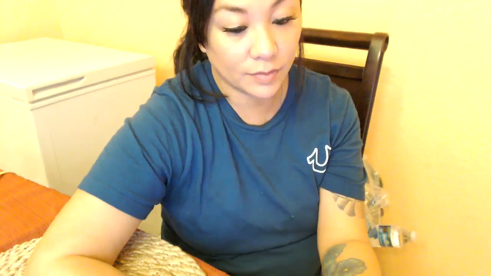 Gallery image thumbnail from MickaylaMinx's myfreecams stream on, 01/07/2025, 17:30 image 10 of 20